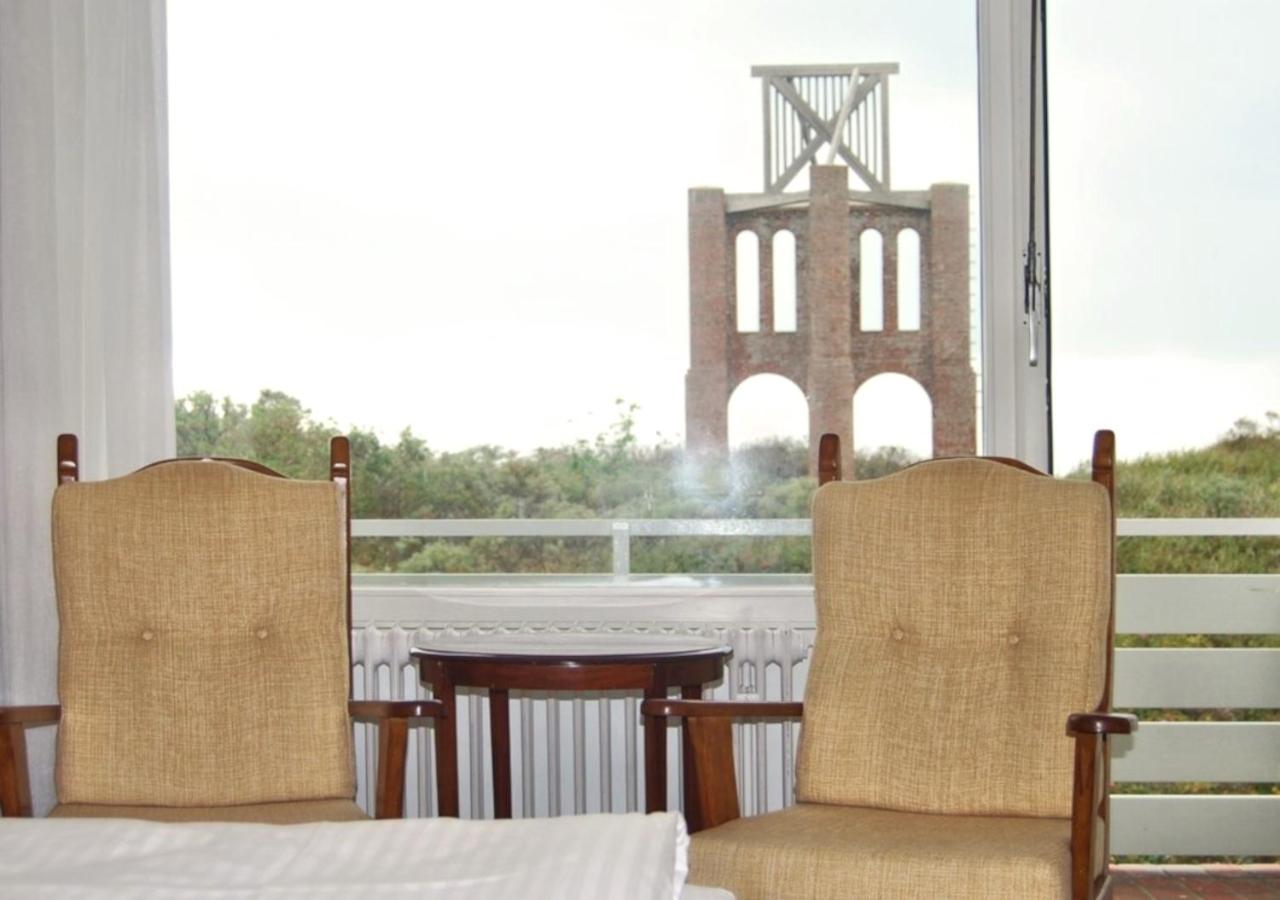 Double Room with Balcony - Photo 3