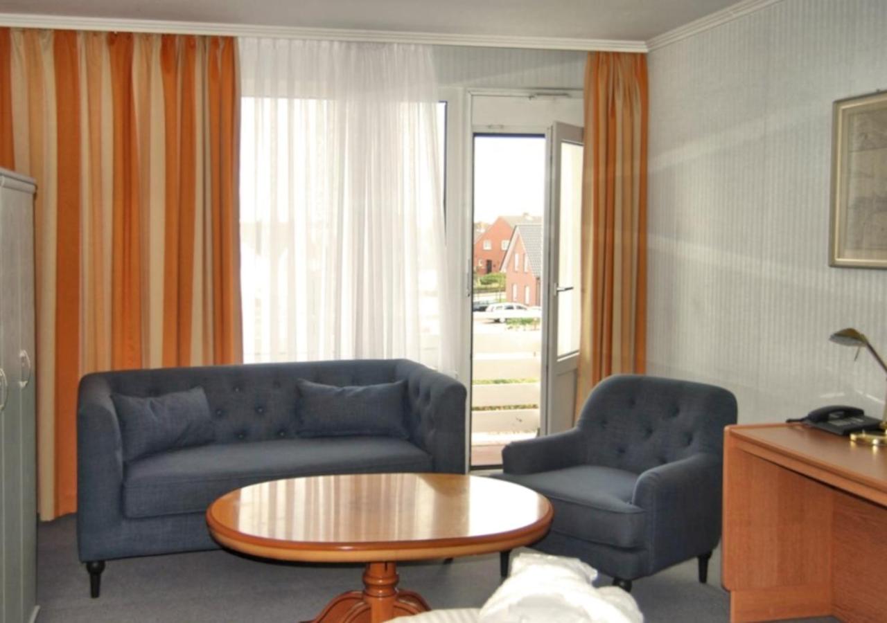 Large Double Room - Photo 1