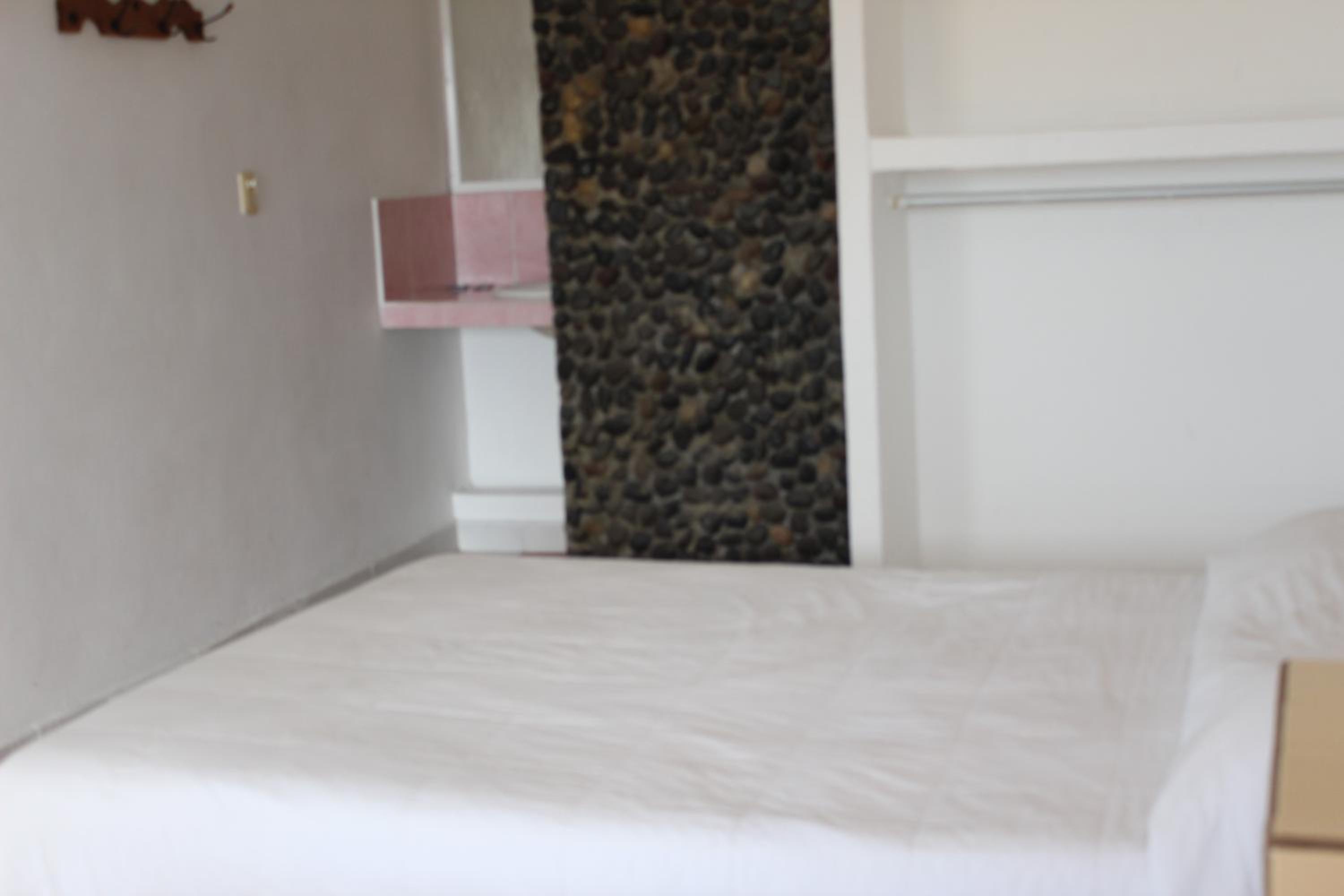 Double Room - Photo 3