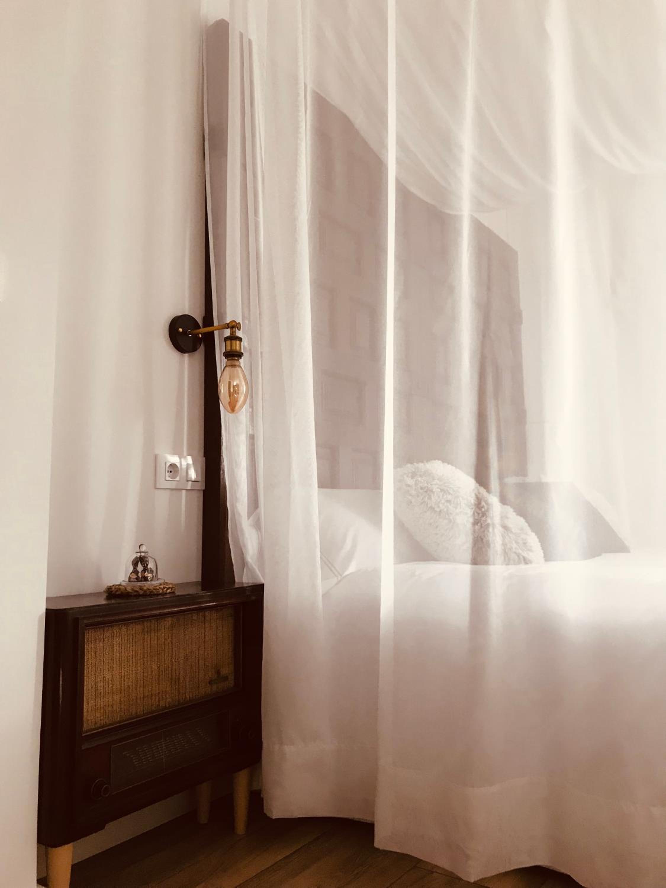Deluxe Suite - Photo 6