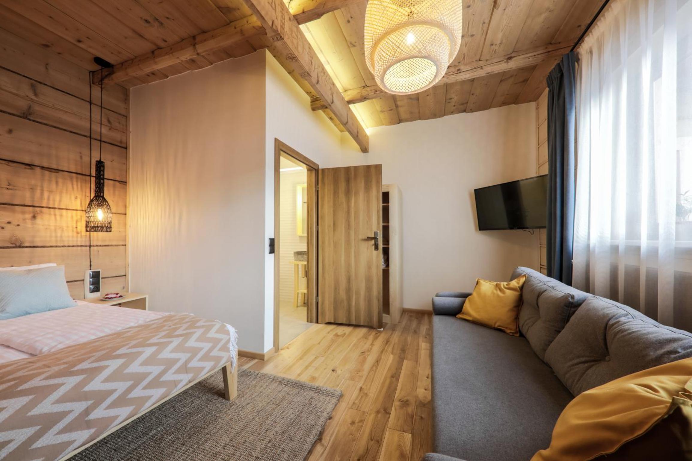 Classic Quadruple Room - Photo 3