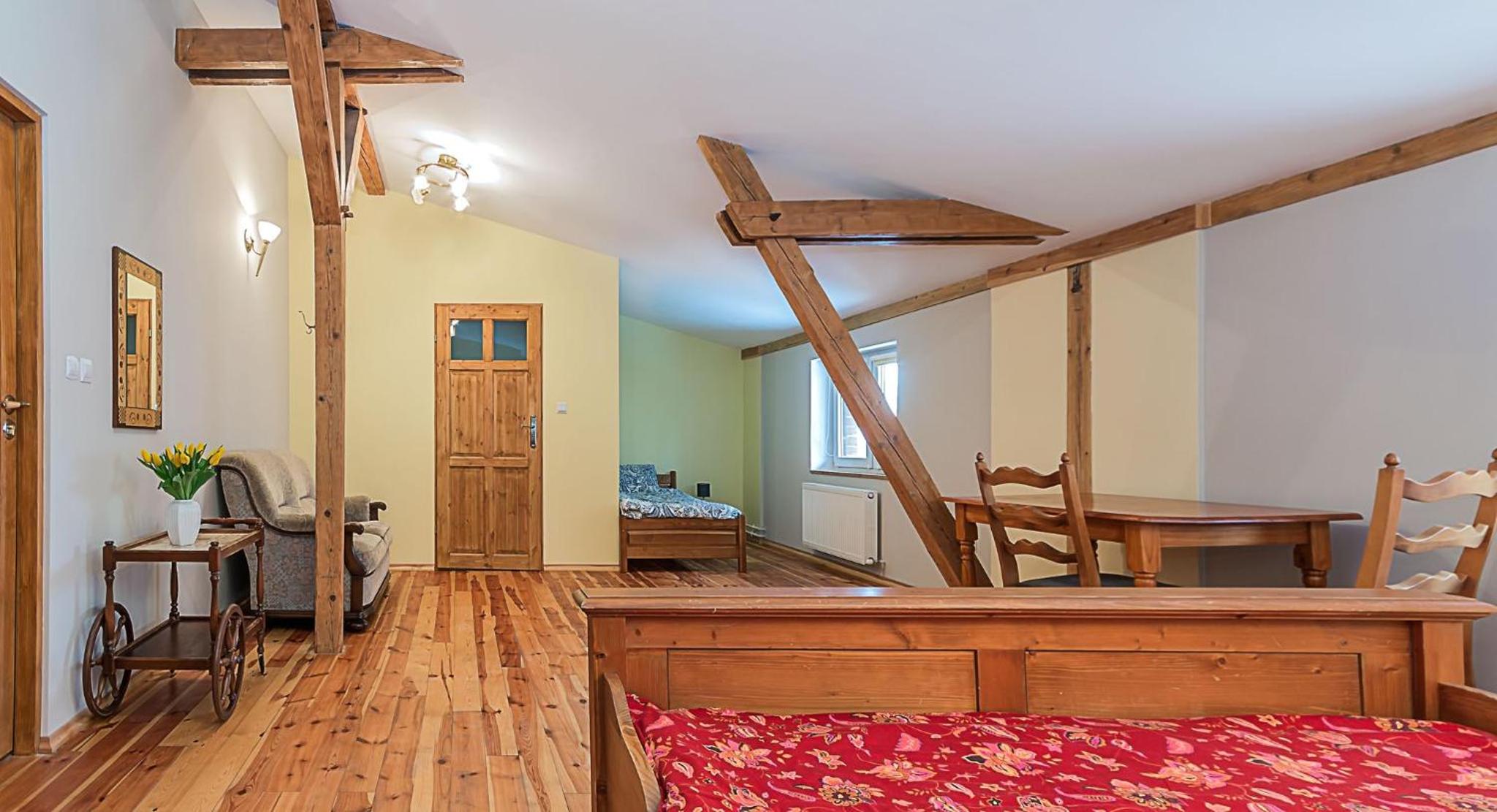 Standard Family Room photo 1