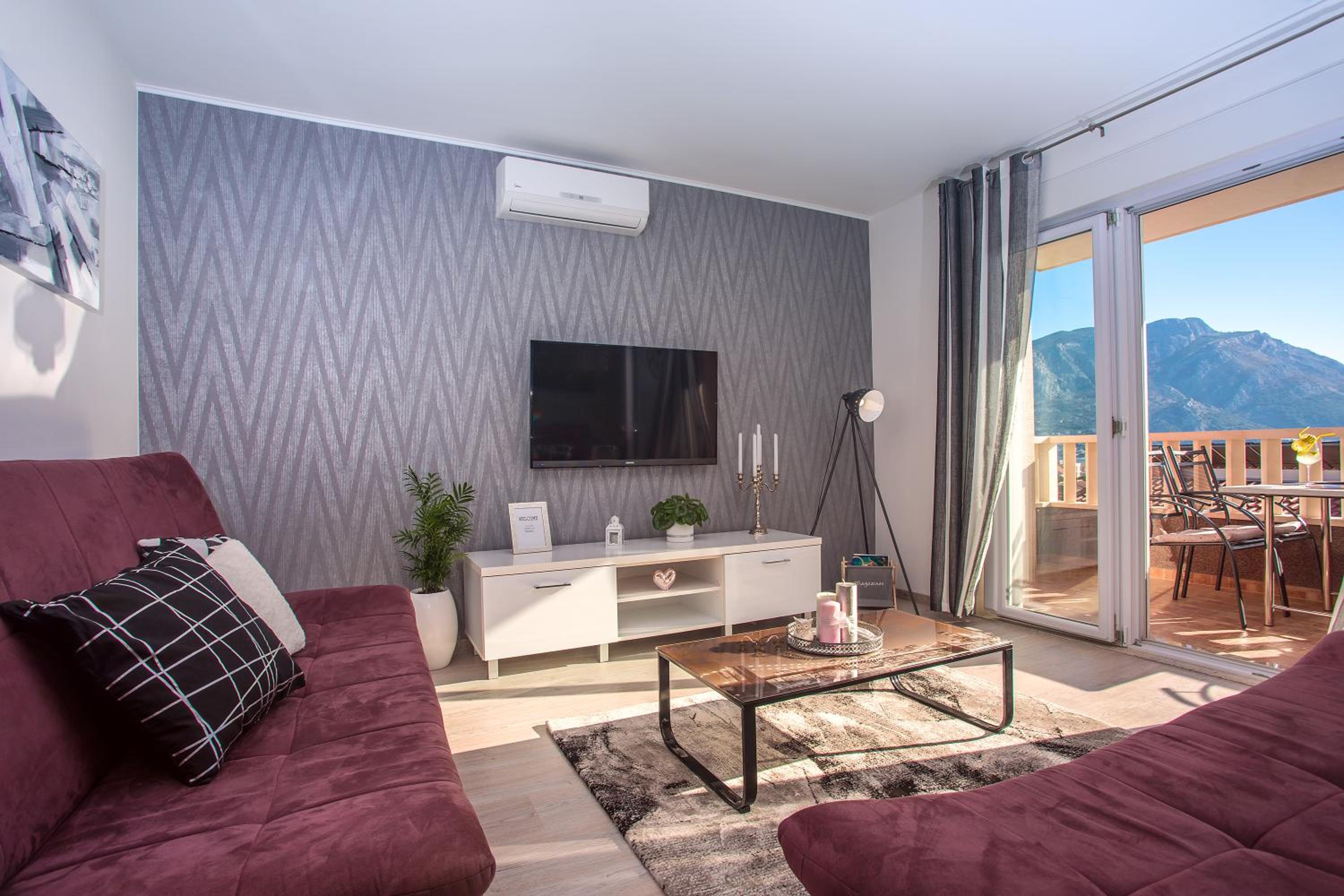 Apartment with Sea View
