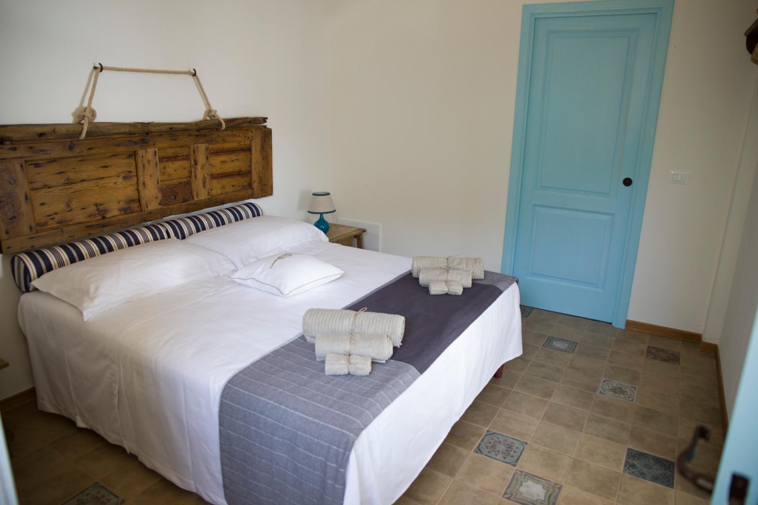 Suite with Jacuzzi photo 3