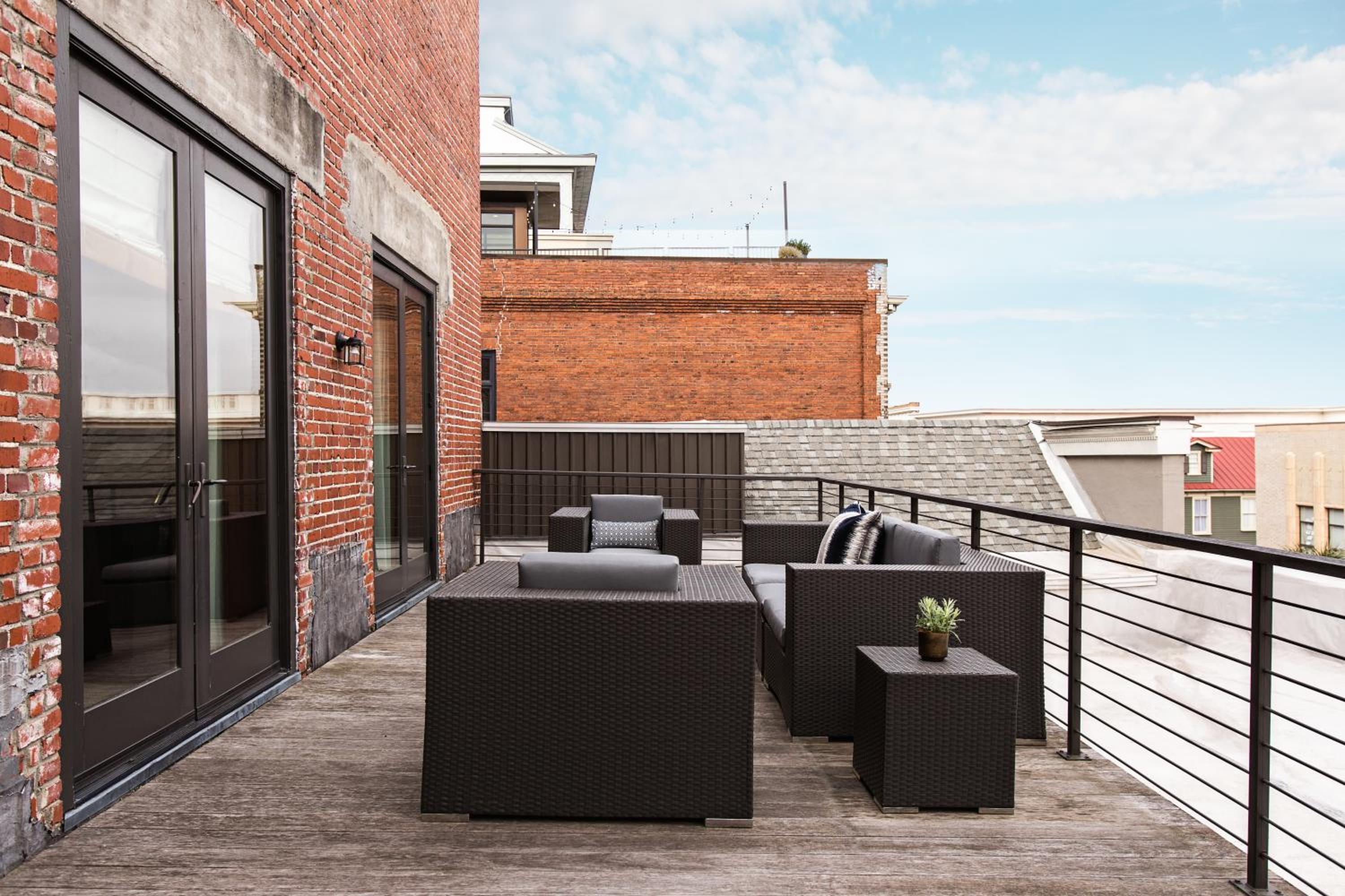 Luxury One-Bedroom Suite with Terrace photo 2