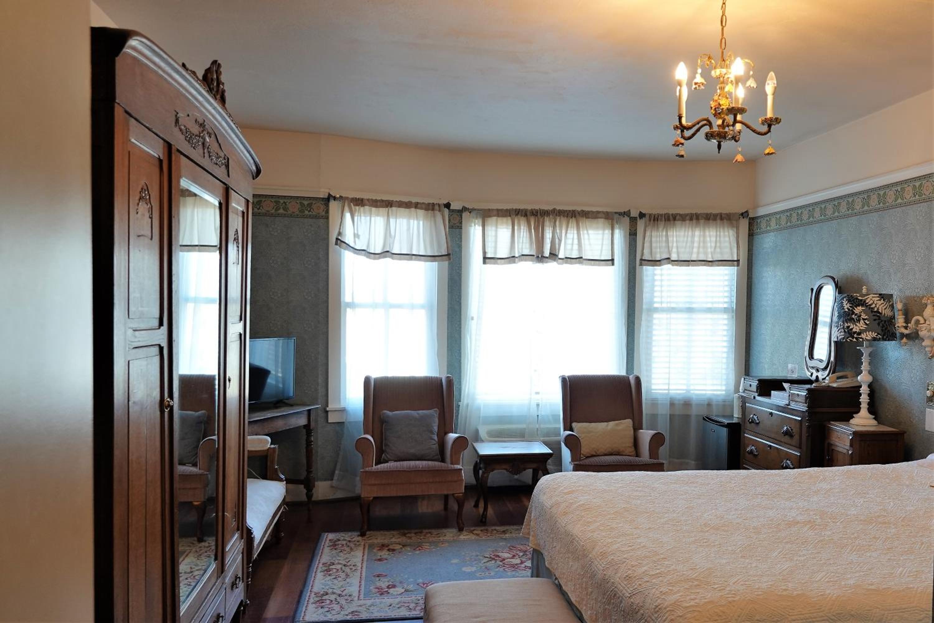 King Room with Sea View photo 3