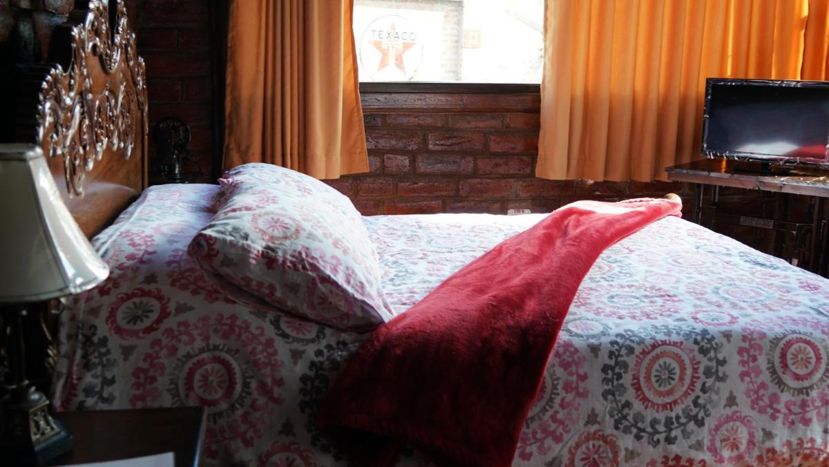 Deluxe Single Room photo 3