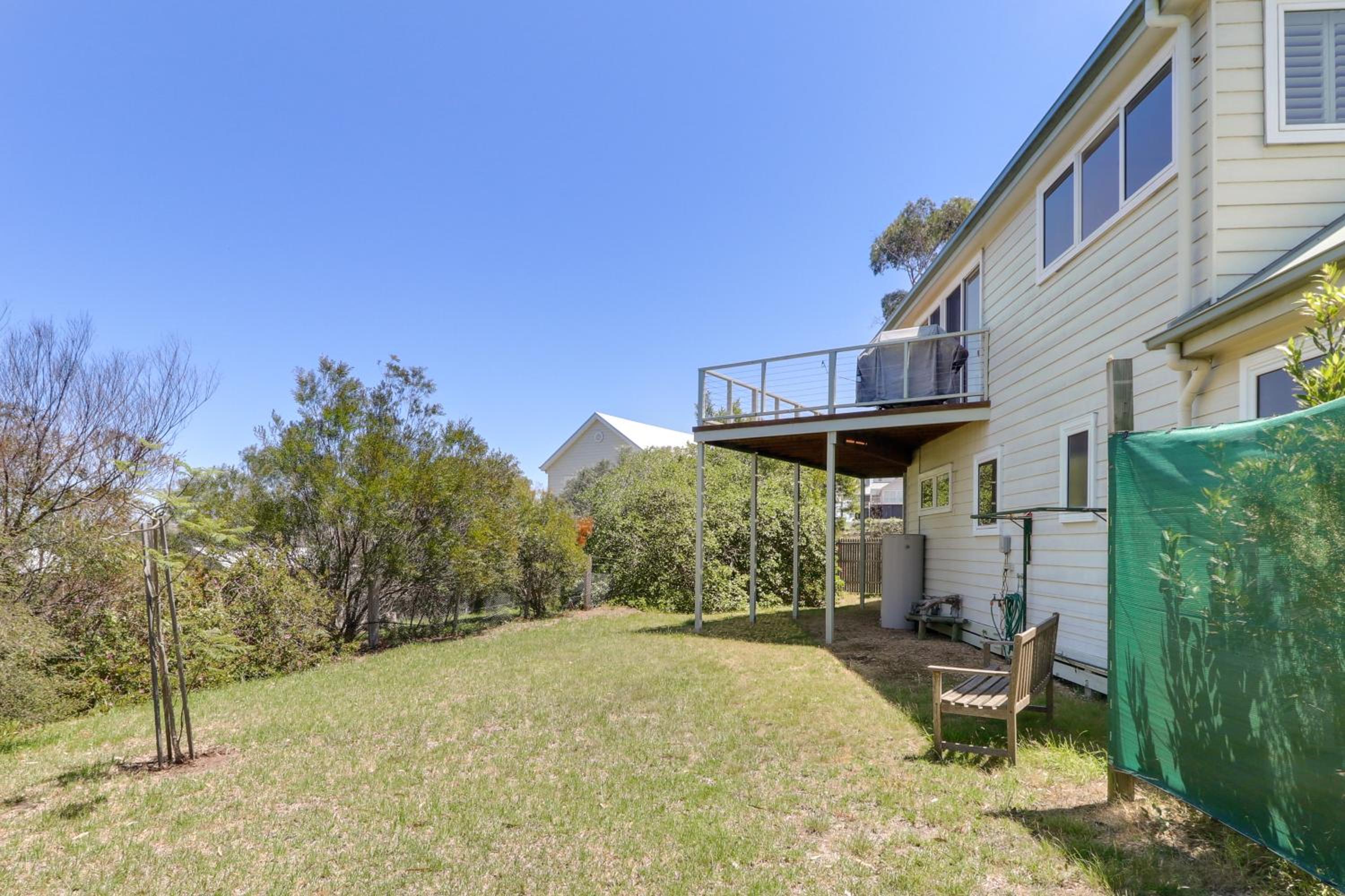 Four-Bedroom Vacation Home - Photo 28