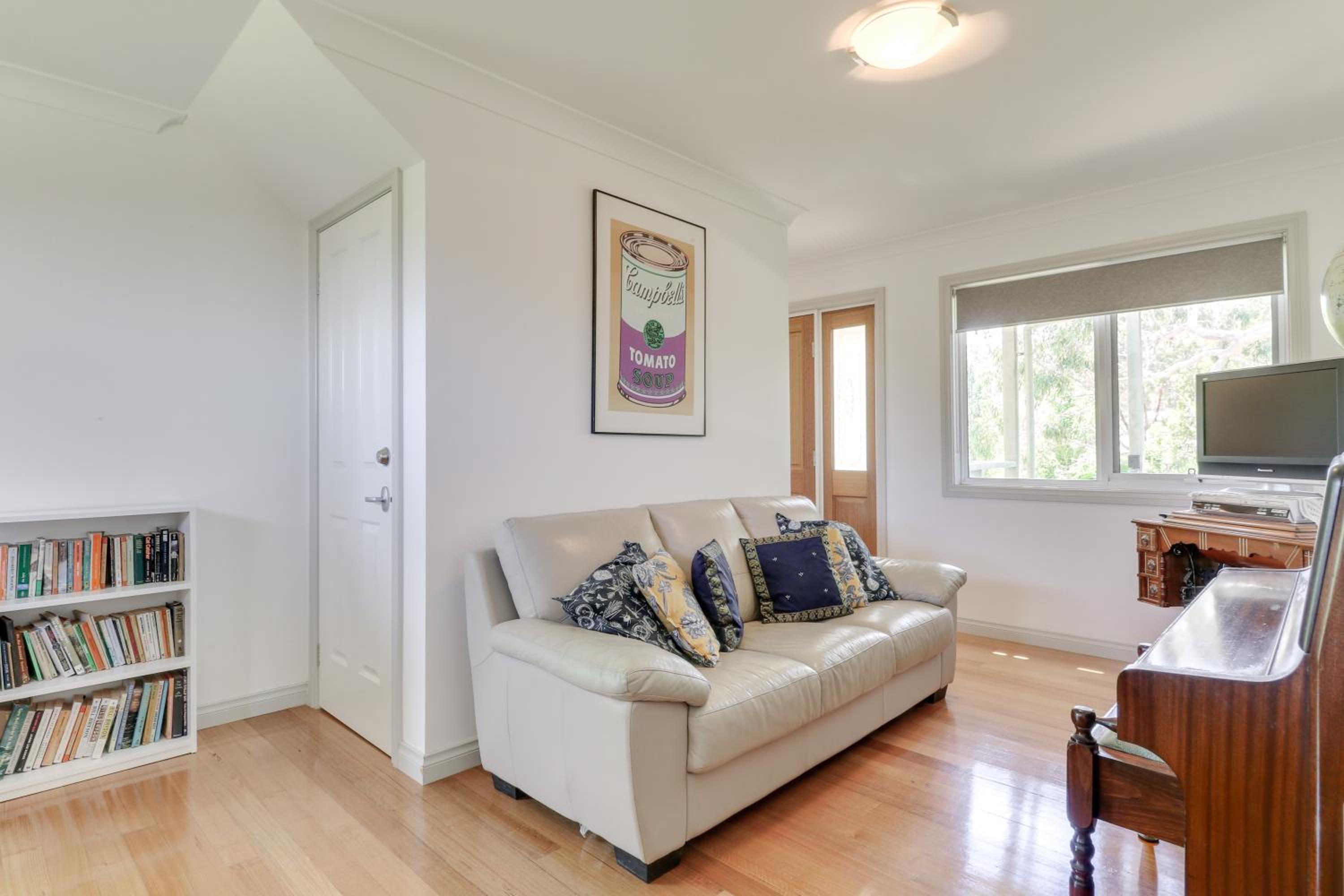 Four-Bedroom Vacation Home - Photo 6