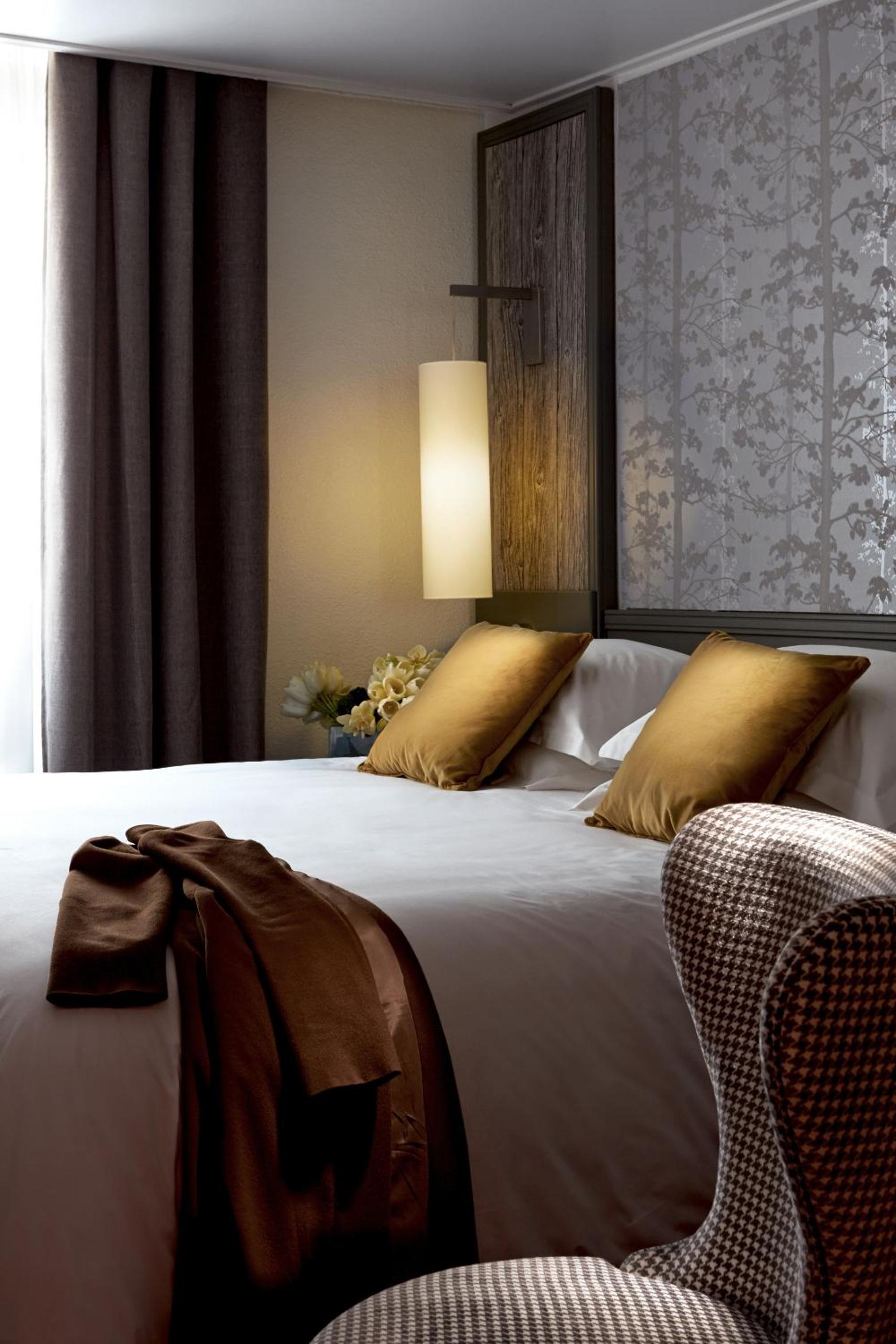 Classic Double or Twin Room - Photo 11