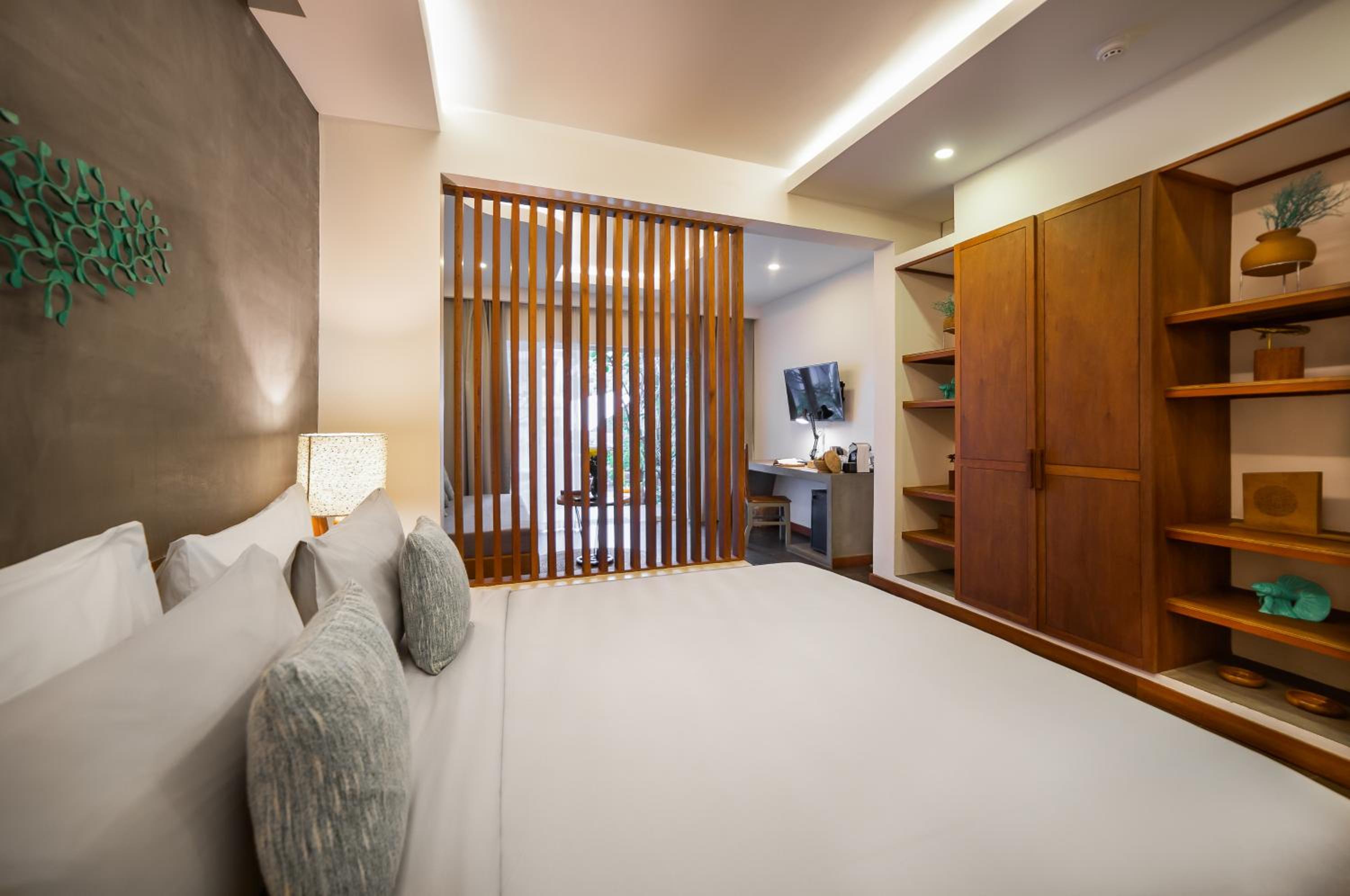 Suite Access Pool  photo 2
