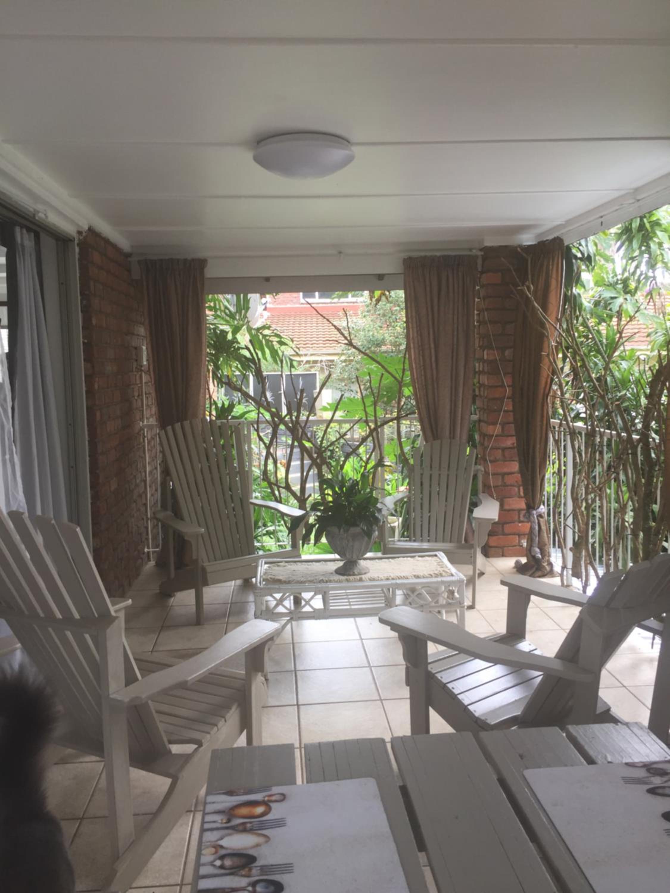 Family Suite with Balcony - Photo 15