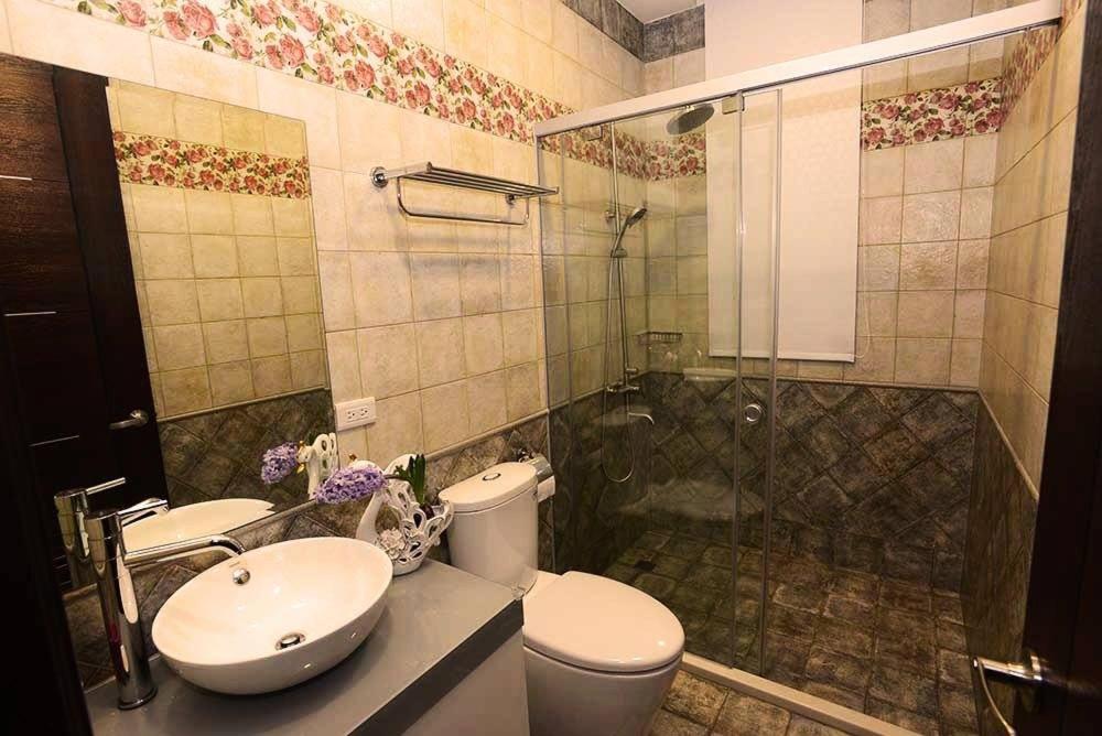 Double Room with Private Bathroom photo 2