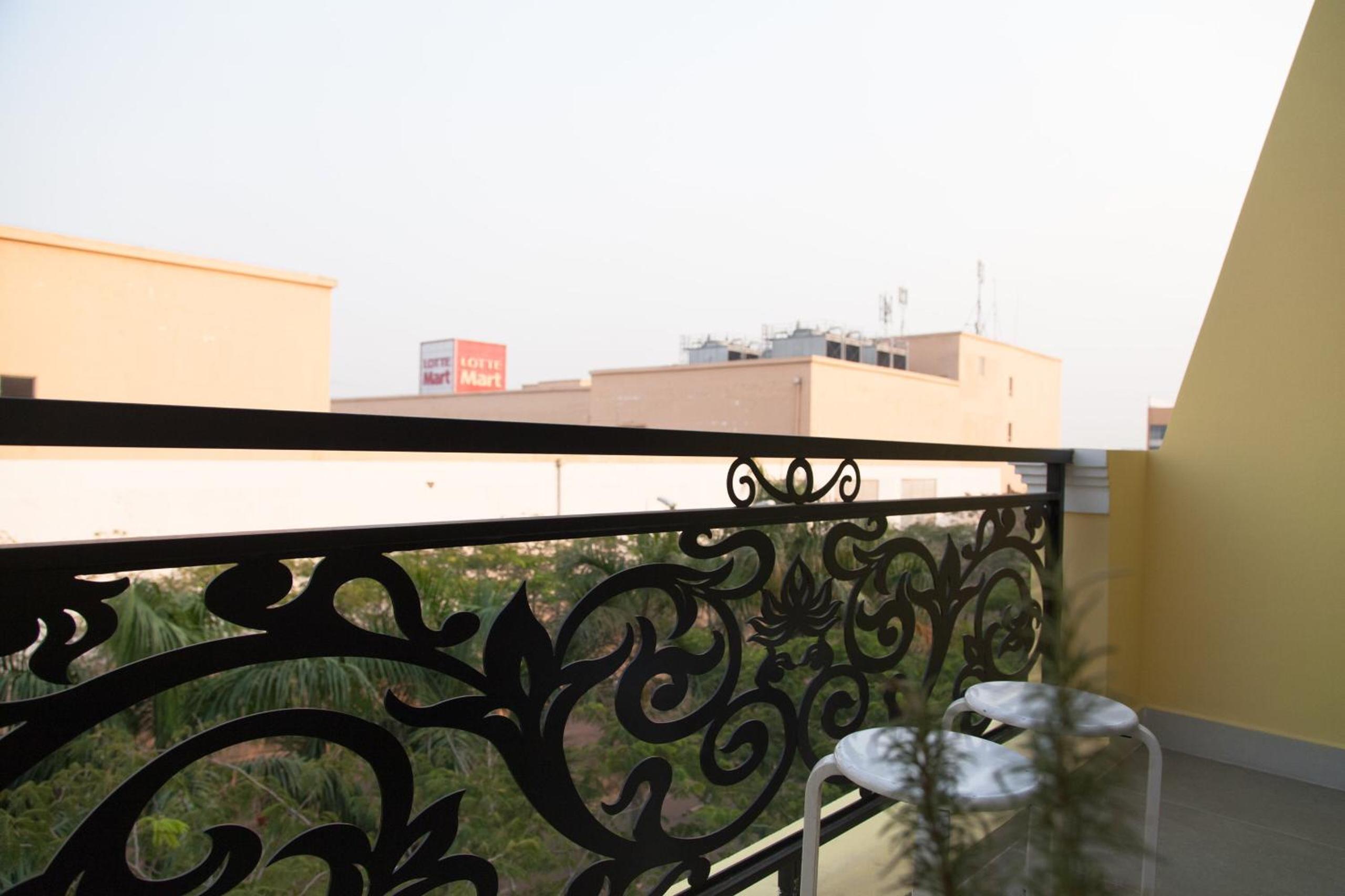 Deluxe Double Room with Balcony photo 3