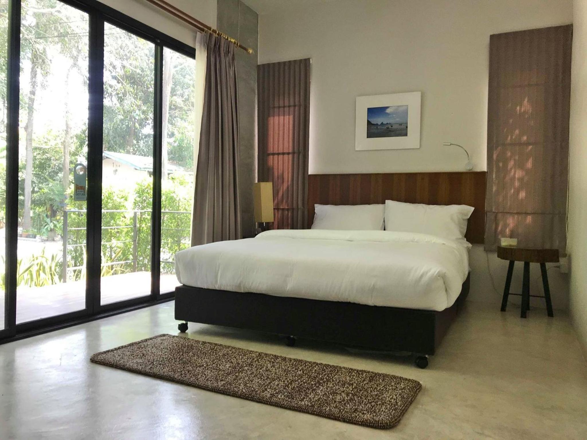 Double Room with Balcony - Photo 5