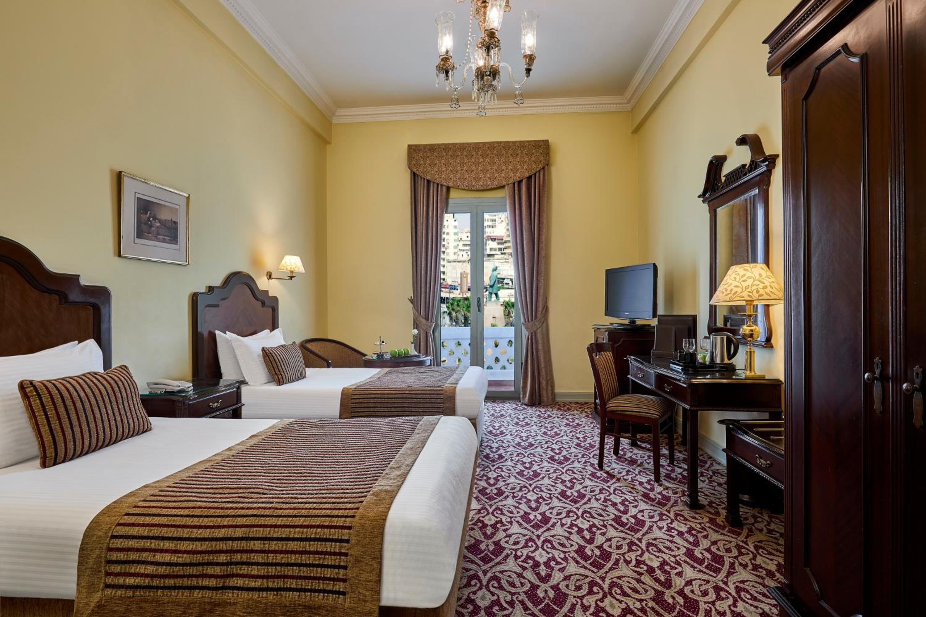 Square Side Sea View Room - Photo 1