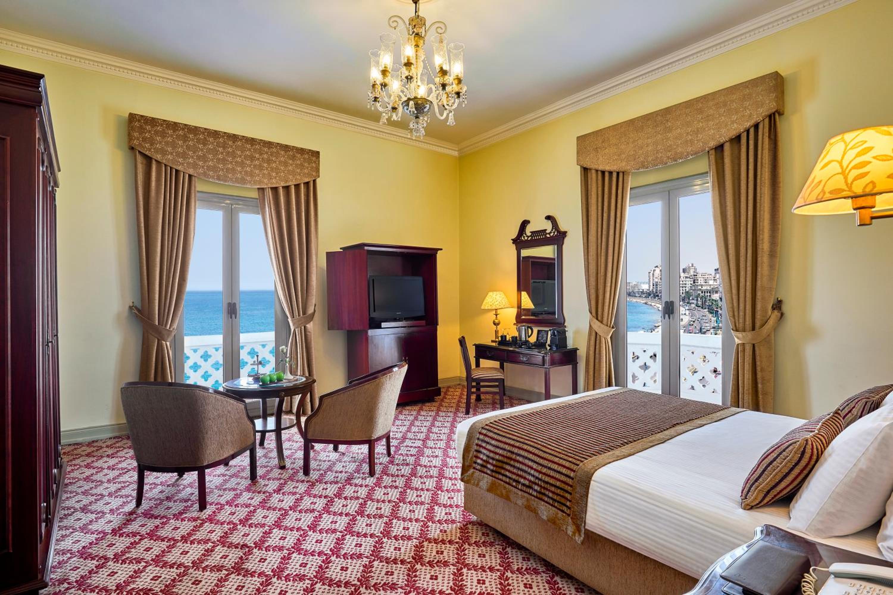  Junior Suite with Sea View - Photo 1