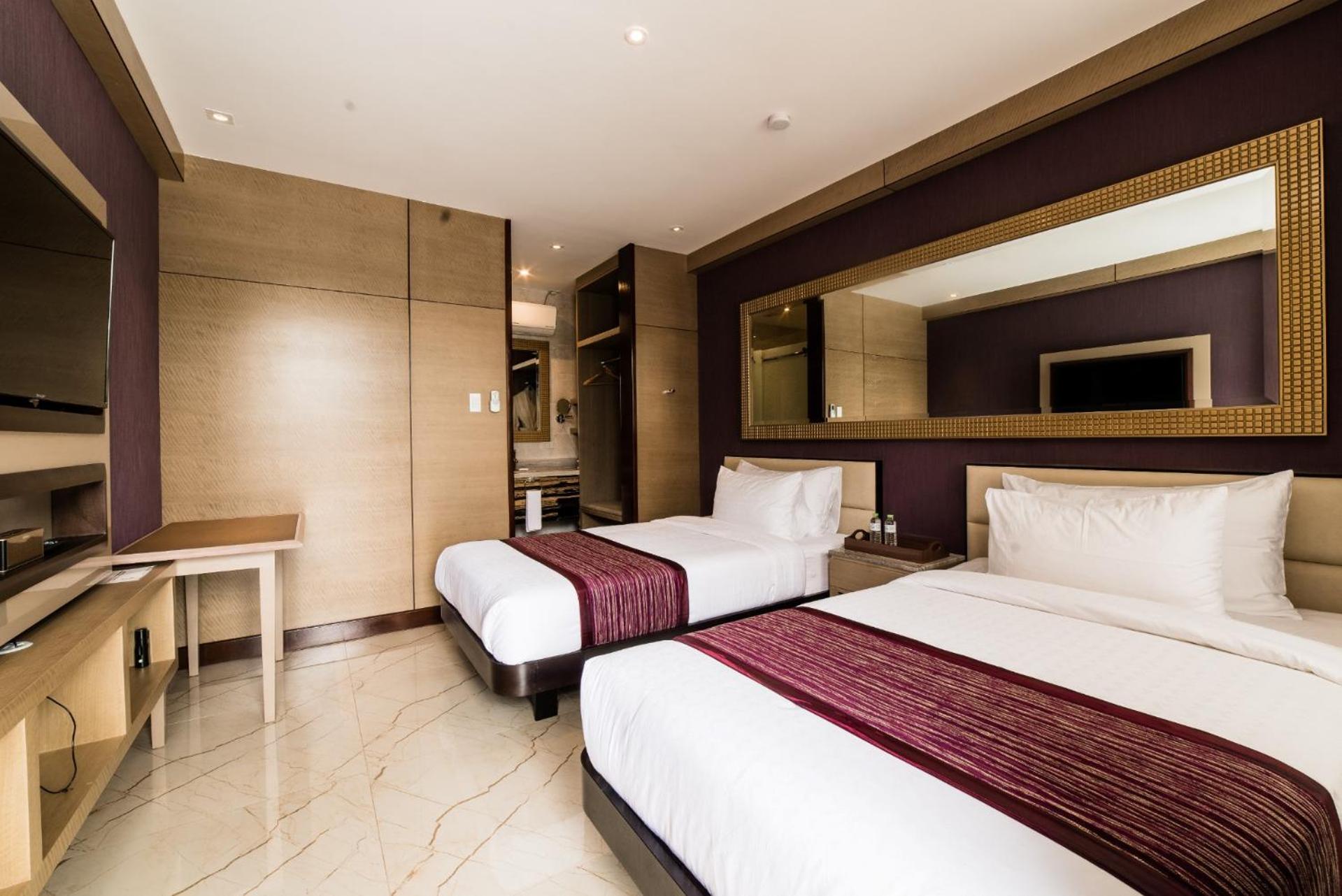 Deluxe Twin Room - Photo 8