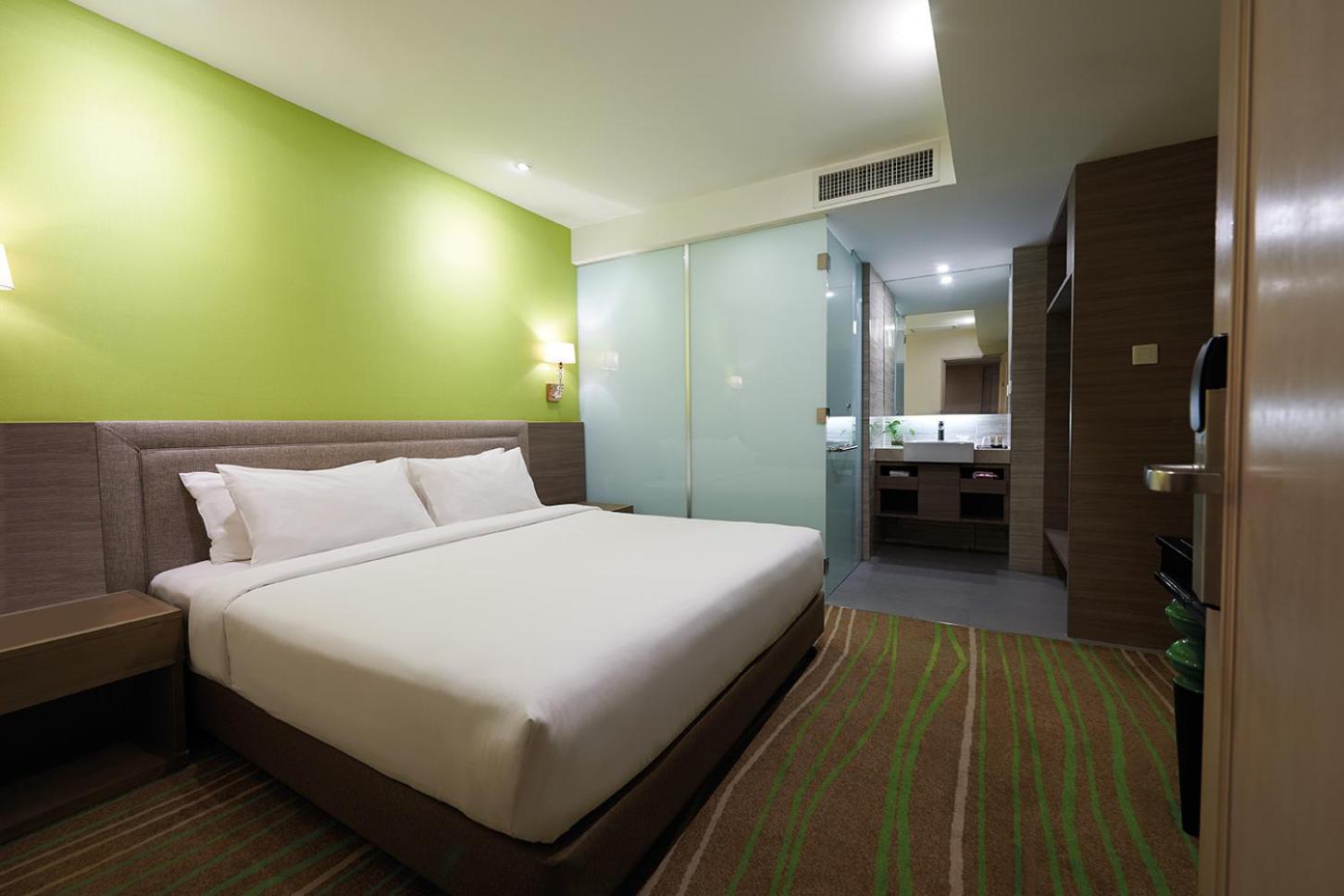Cosmo Room King (No Window) photo 1