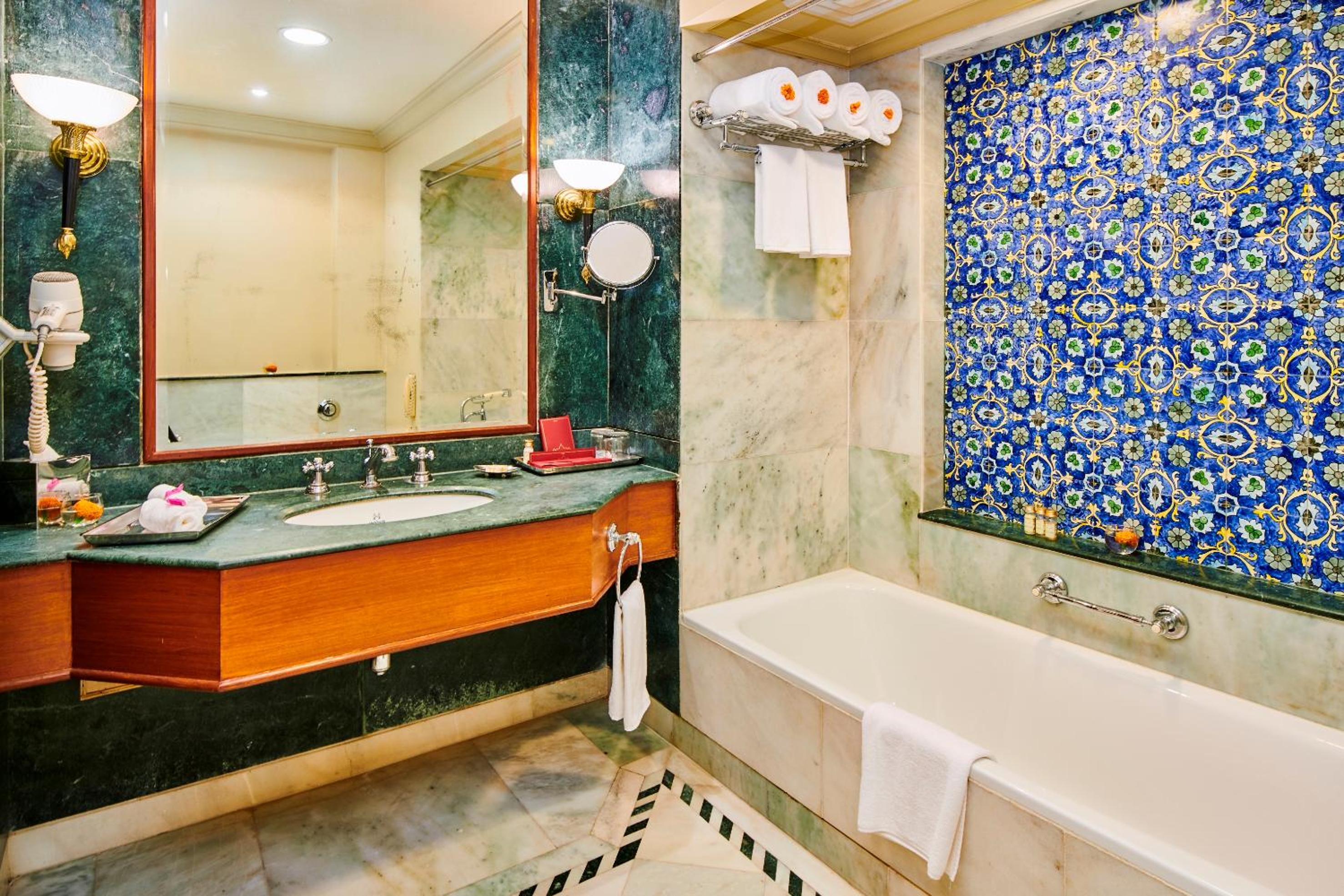 Princely Suite - Photo 3