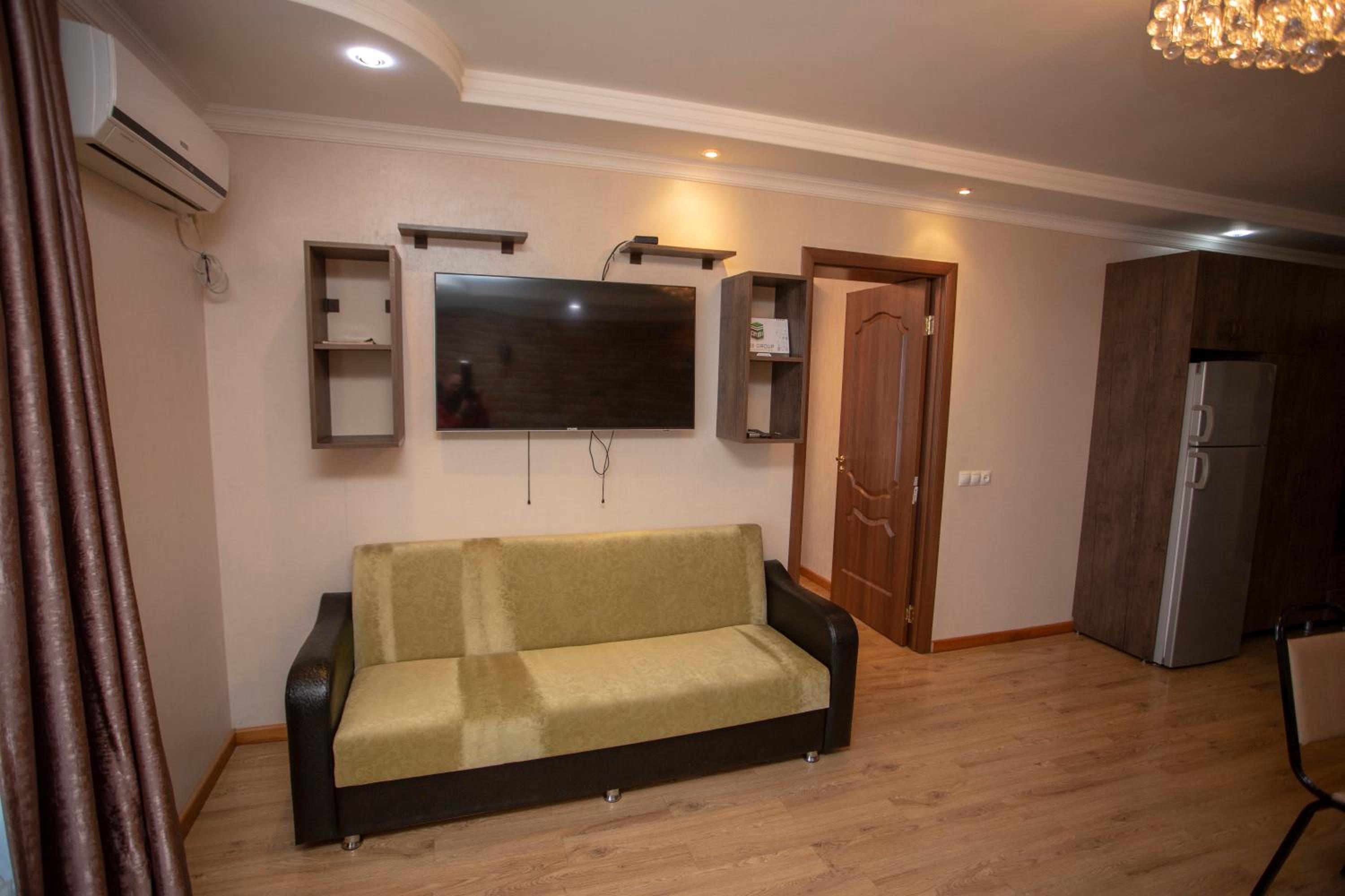 One-Bedroom Suite