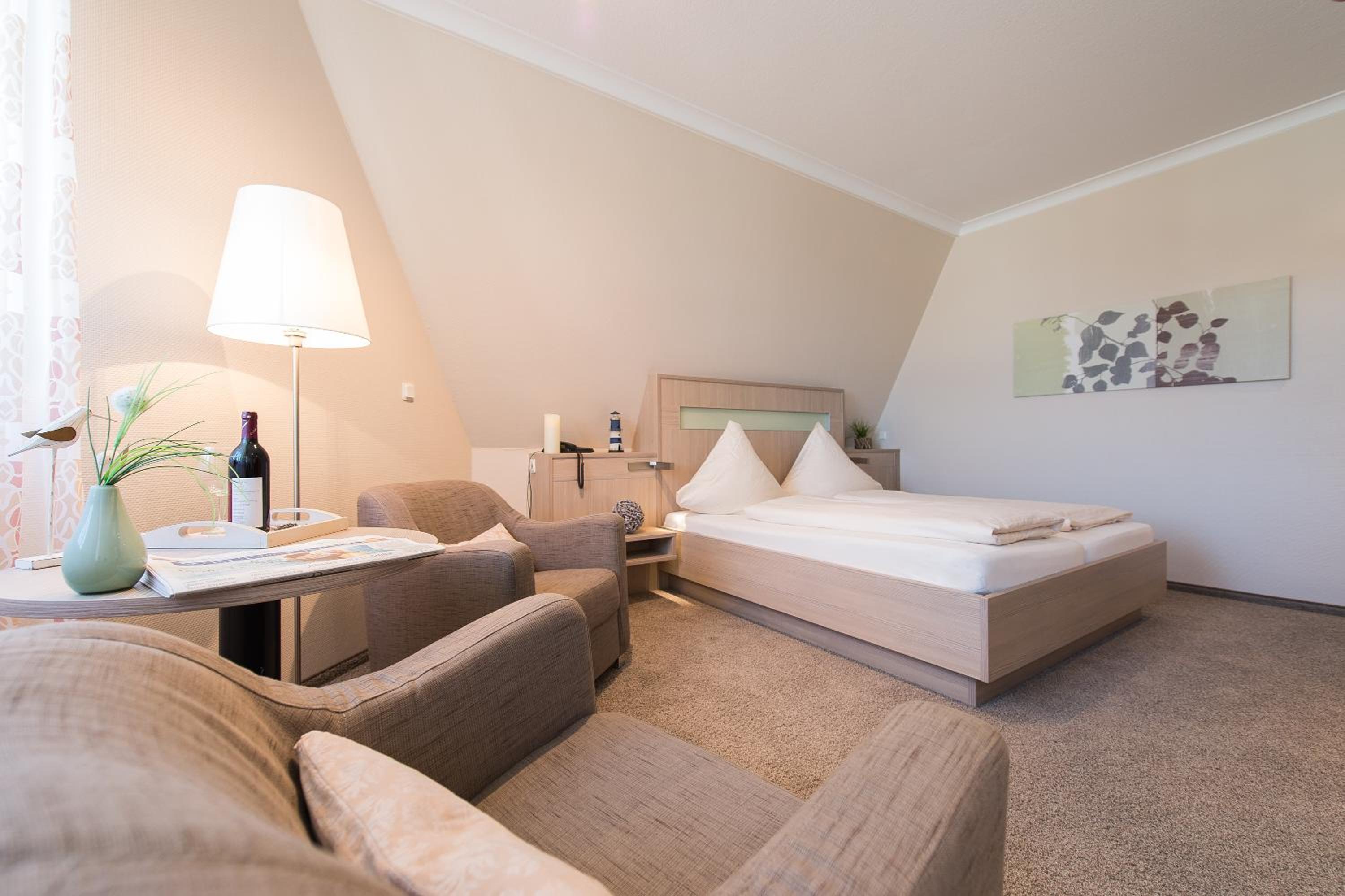 Standard Double Room photo 2