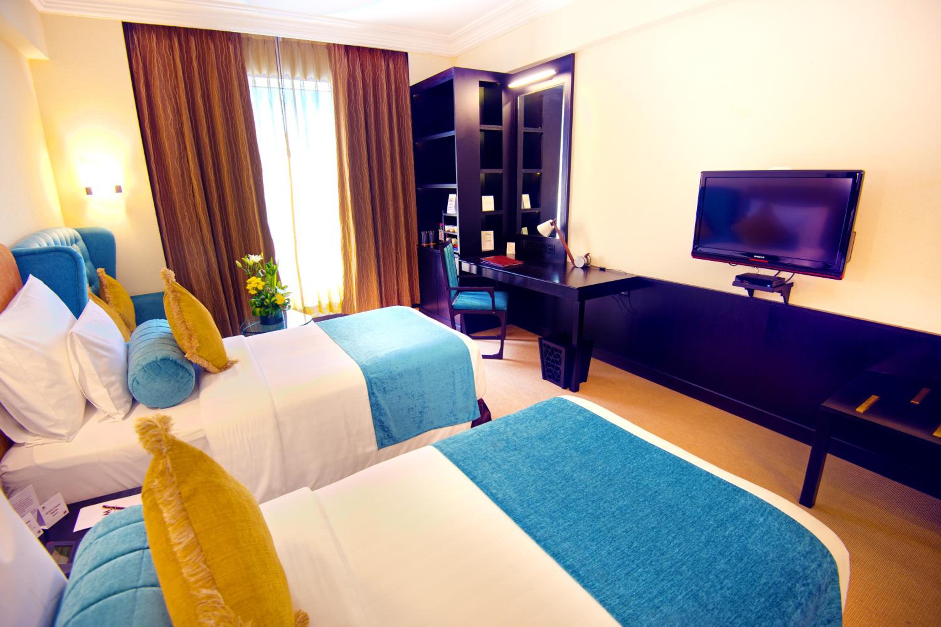 Deluxe Twin Room with Complimentary evening Hi Tea (from 4pm to 6pm) and 15% Discount on F&B - Photo 4