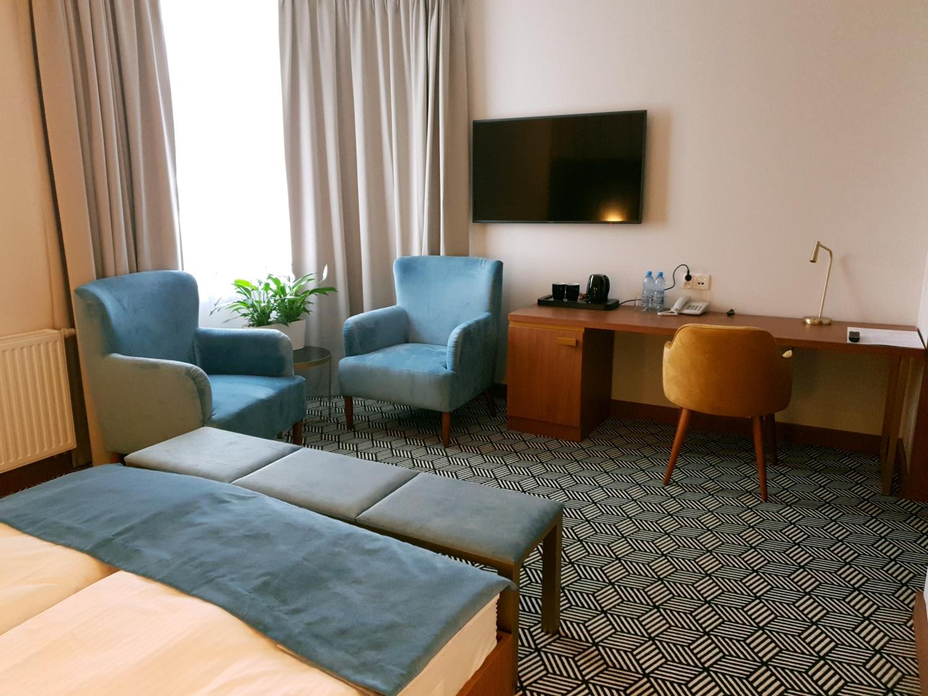 Standard Double Room - Photo 3