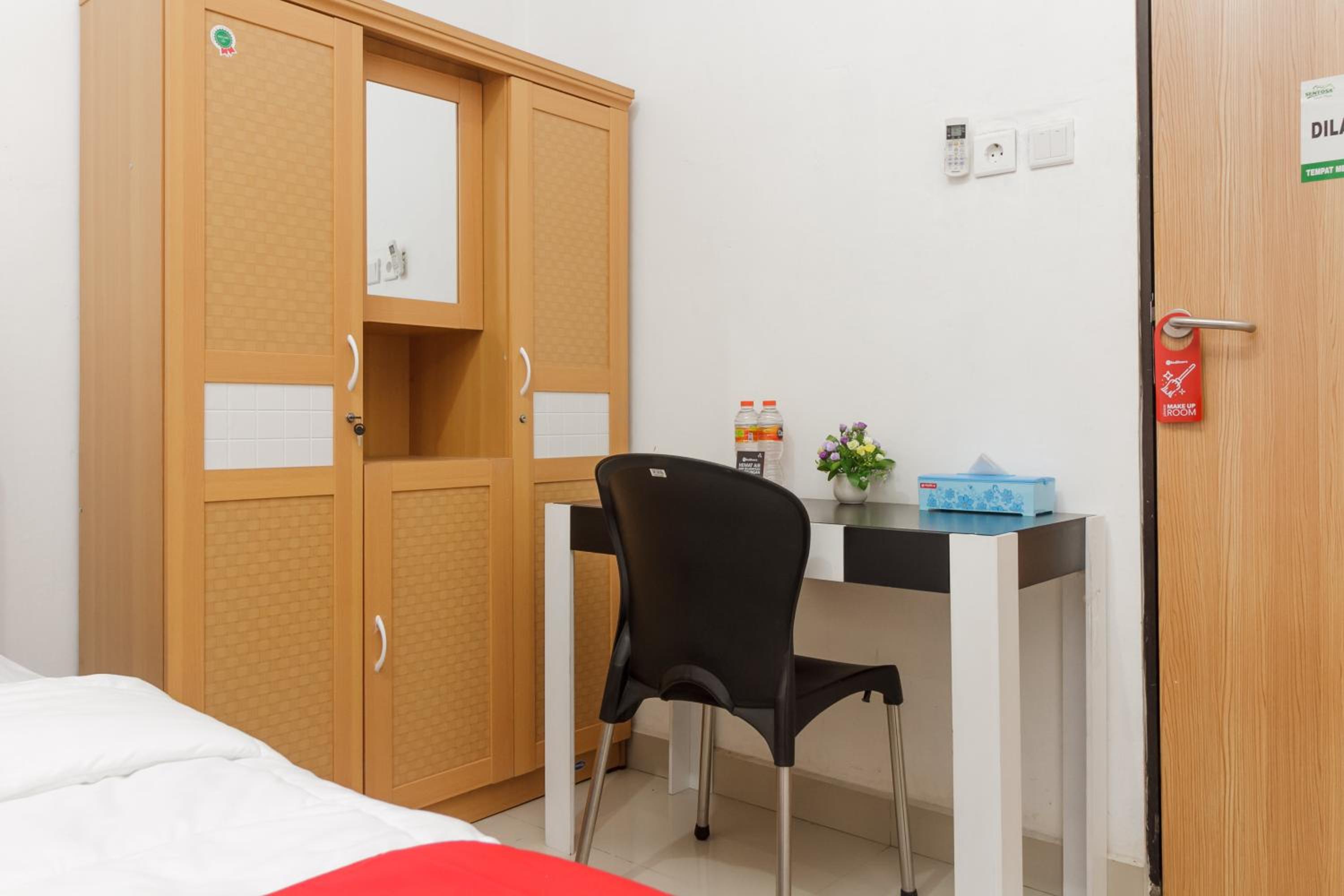 Double Room - Photo 7