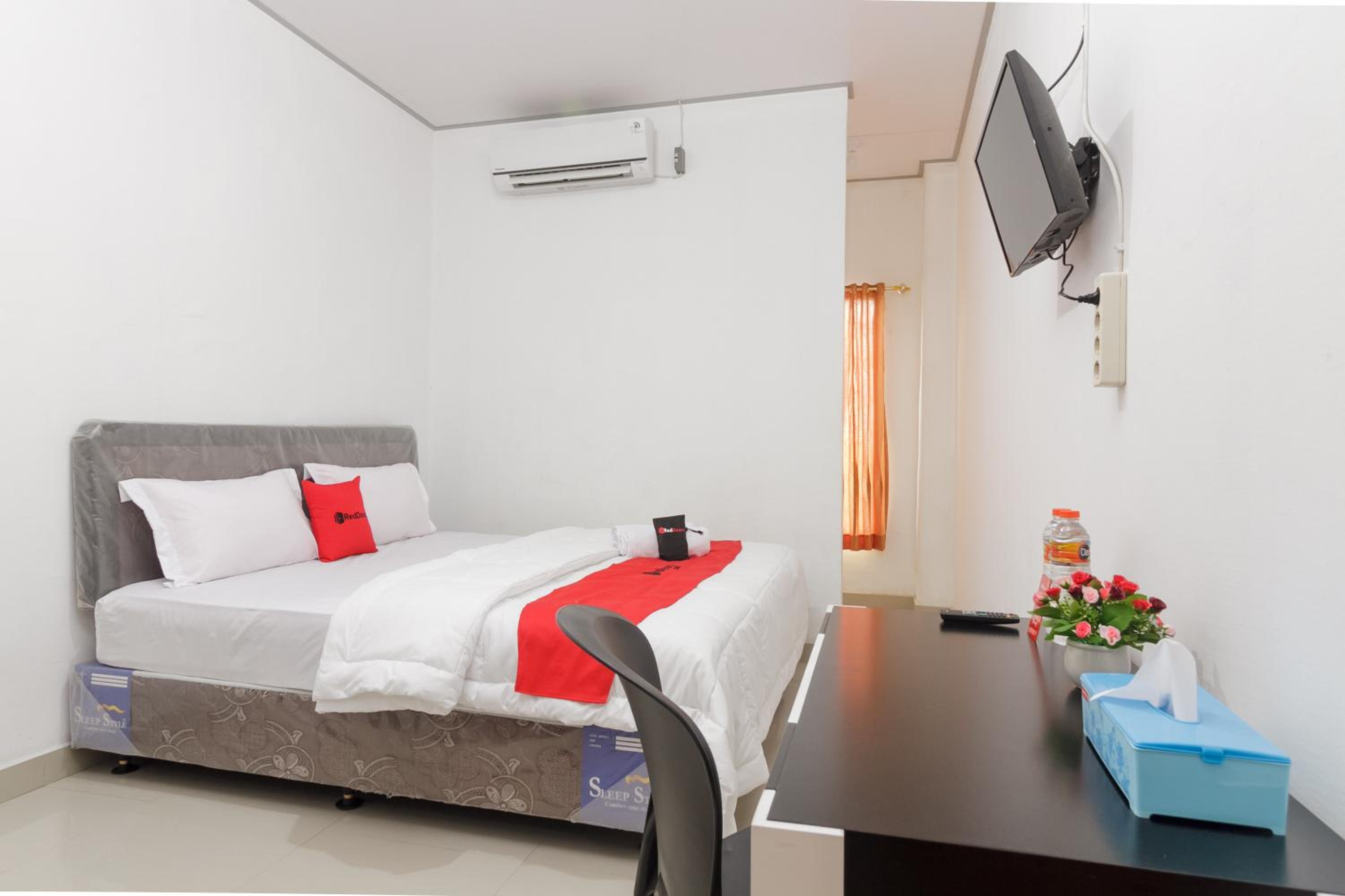 Double Room - Photo 9