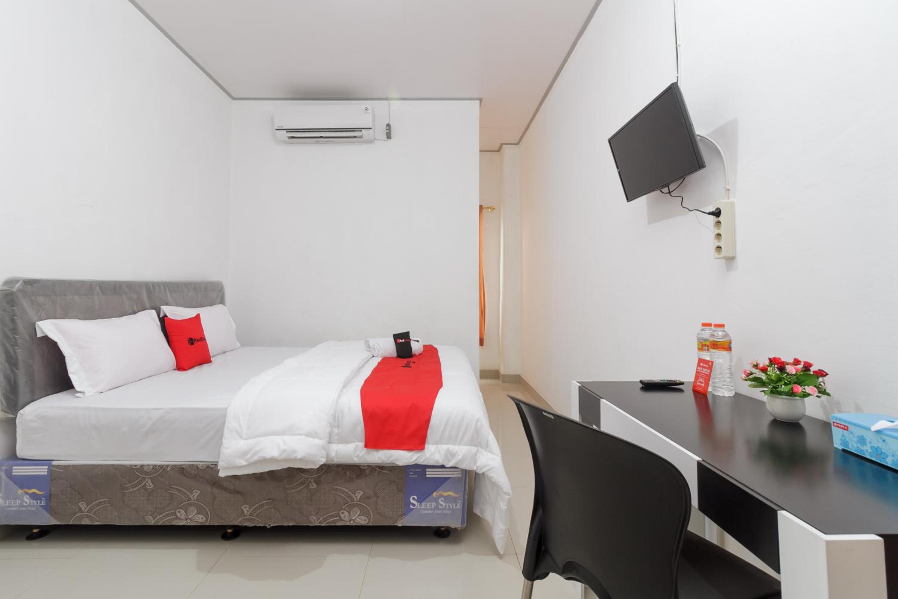Double Room - Photo 8