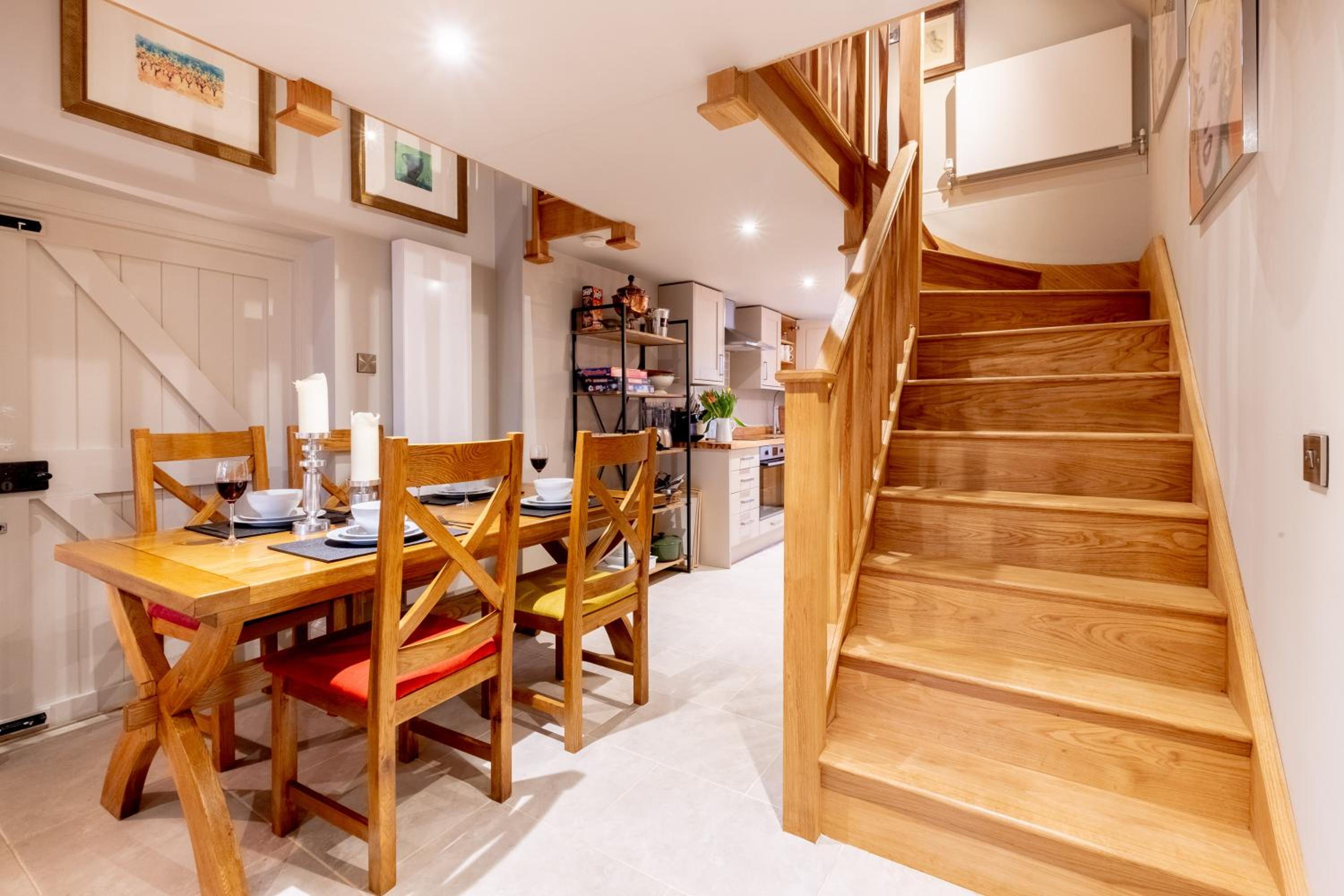 Two-Bedroom House - Photo 3
