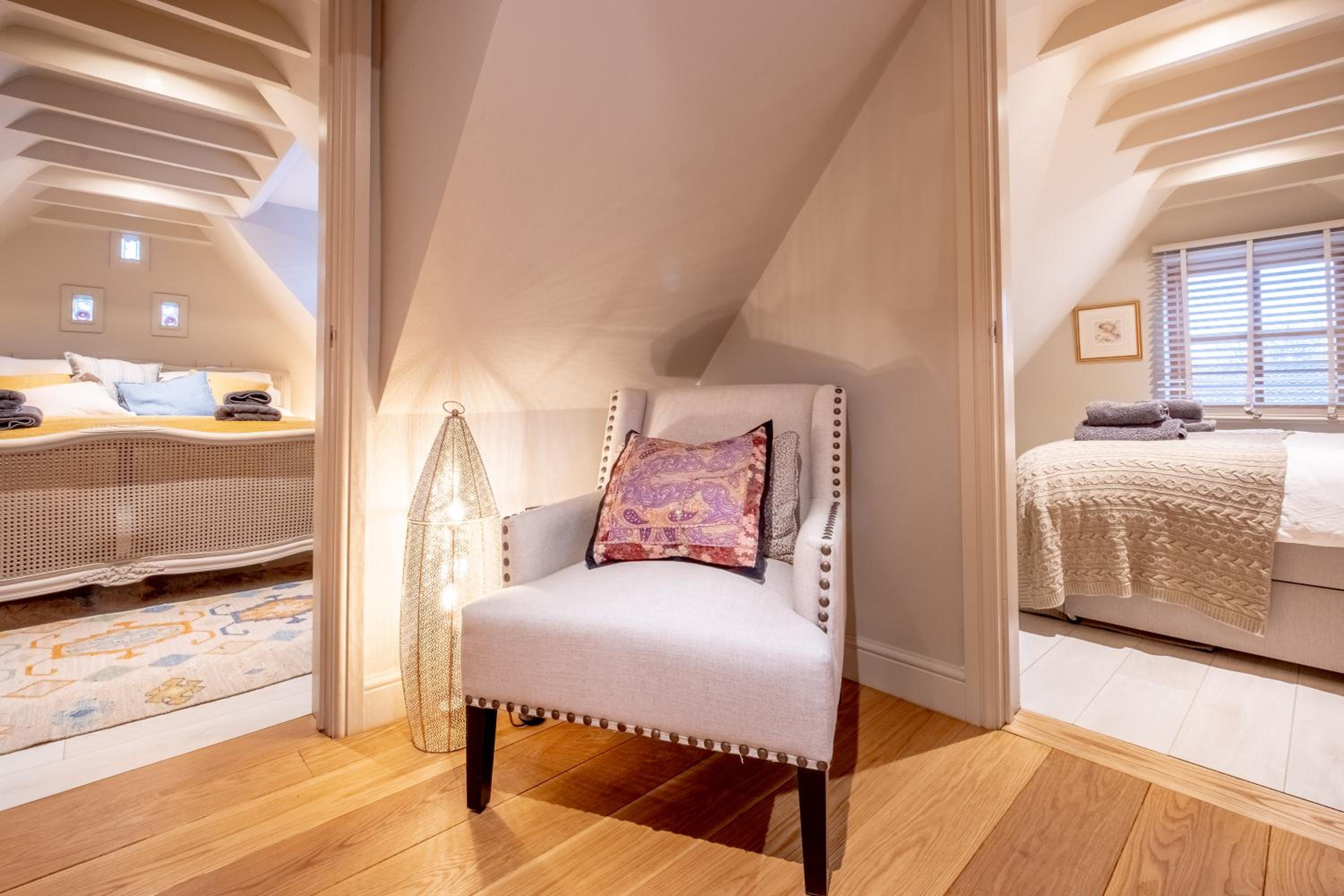 Two-Bedroom House - Photo 16