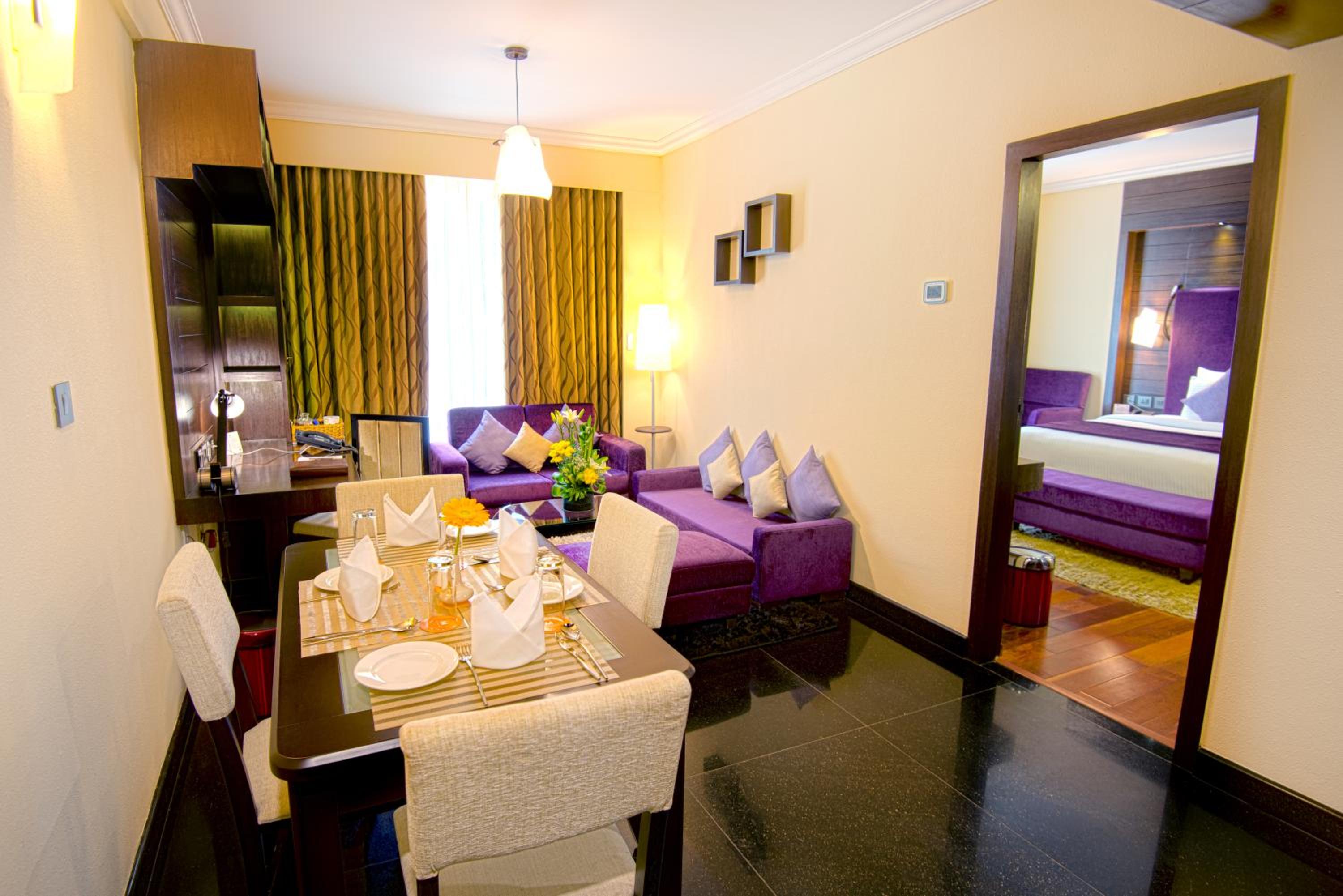 Executive Suite with Complimentary evening Hi Tea (from 4pm to 6pm) and 15% Discount on F&B - Photo 11
