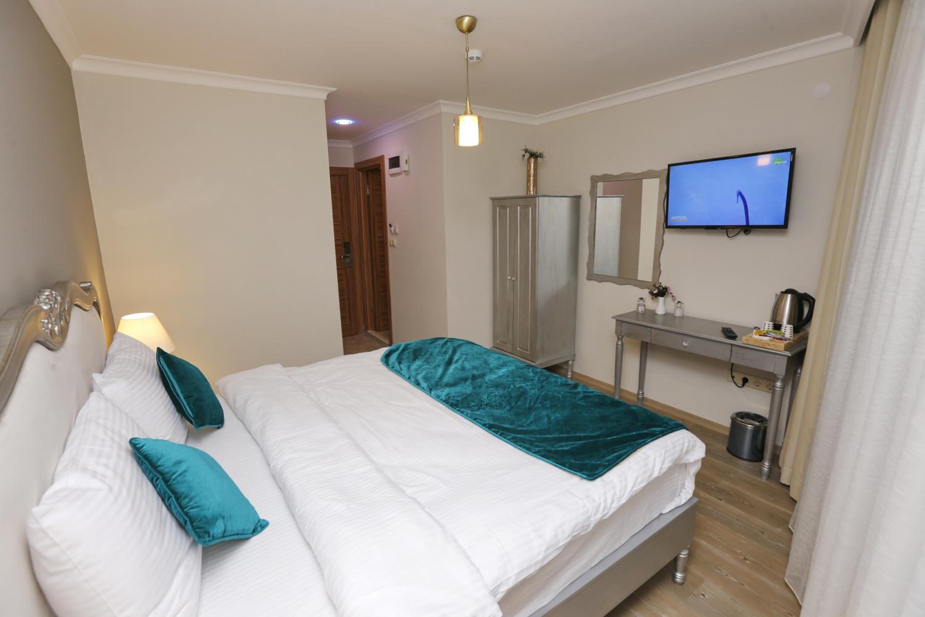 Superior King Room photo 3