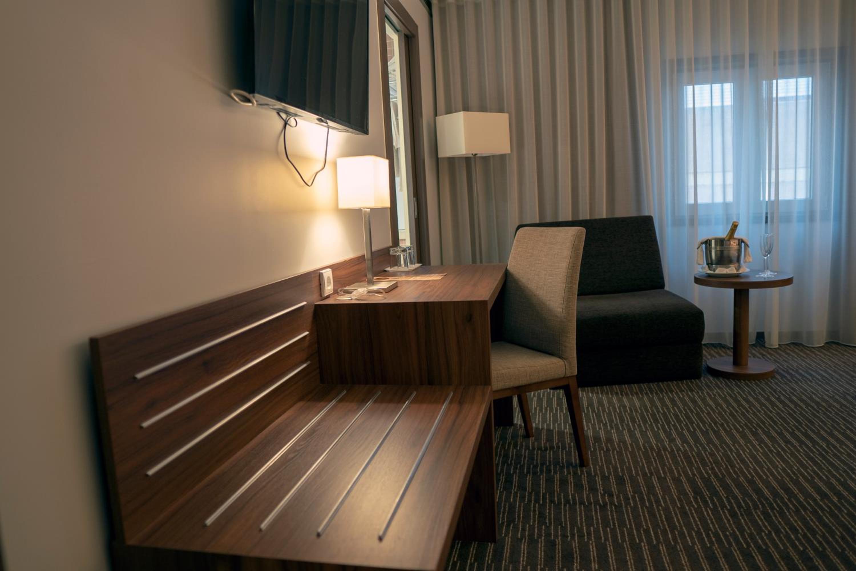 Standard Triple Room - Photo 4