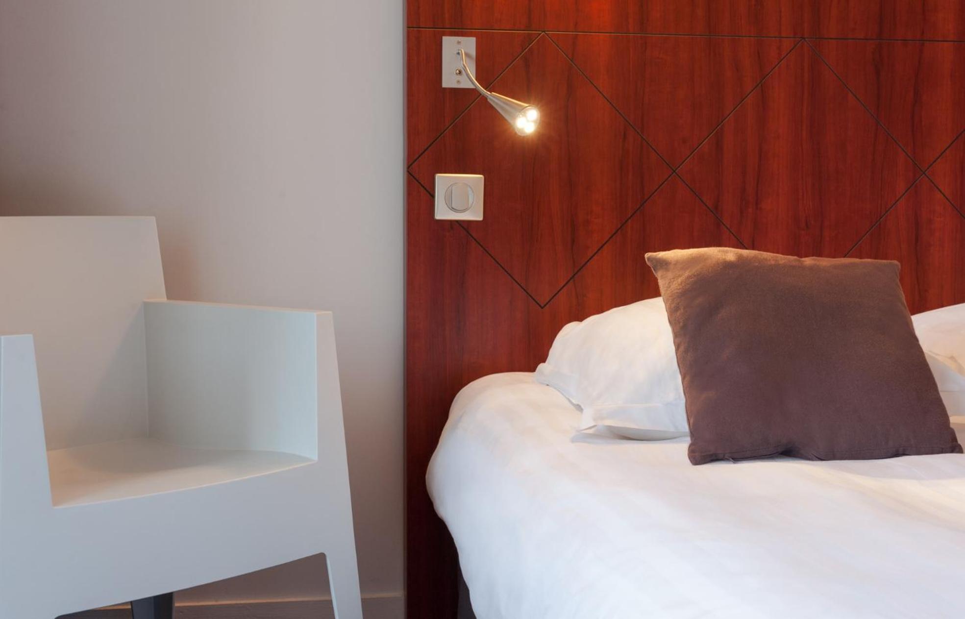 Comfort Quadruple Room (1 double bed, 1 single bed, 1 child bed)