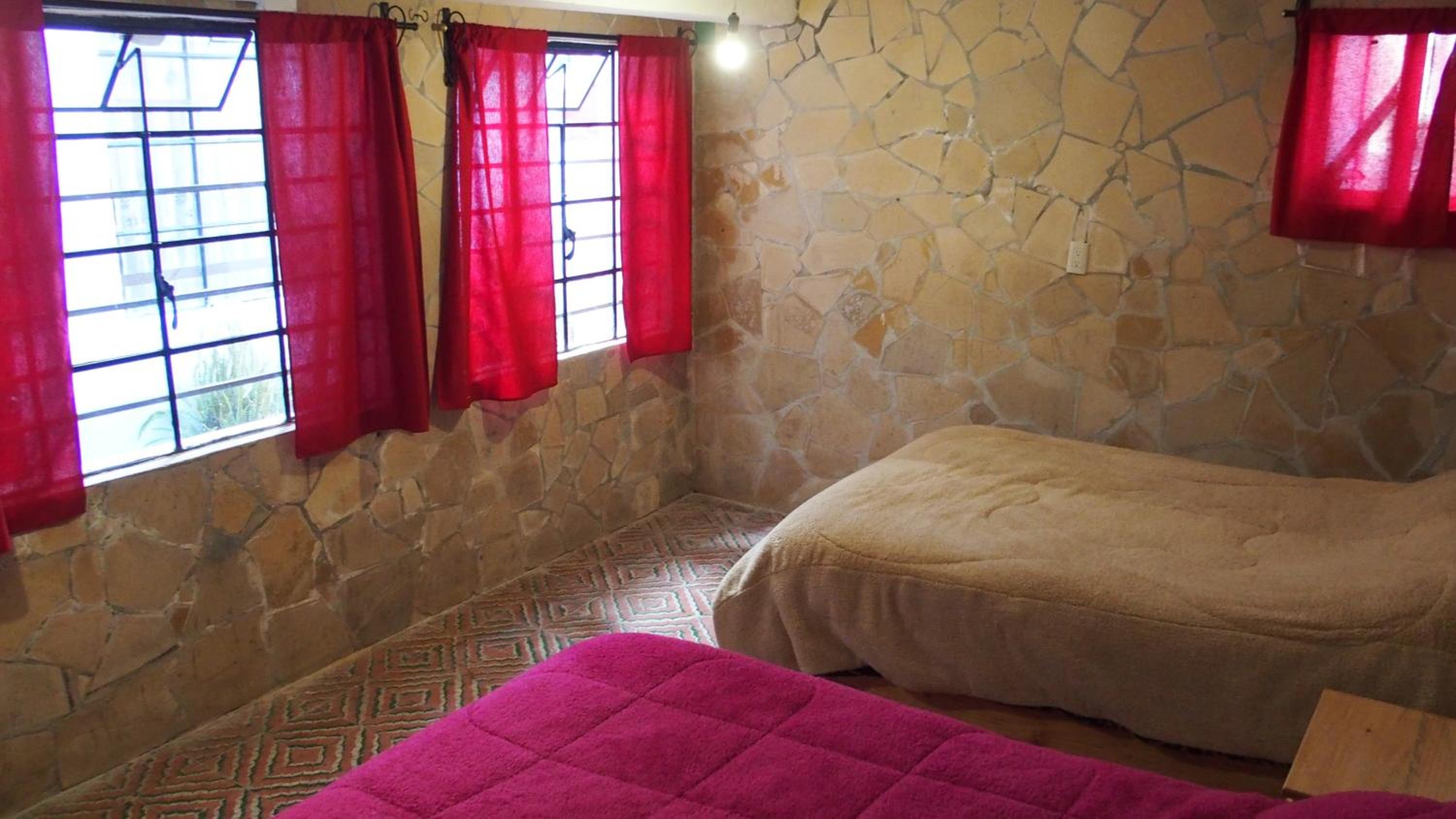 Quadruple Room With Shared Bathroom photo 2