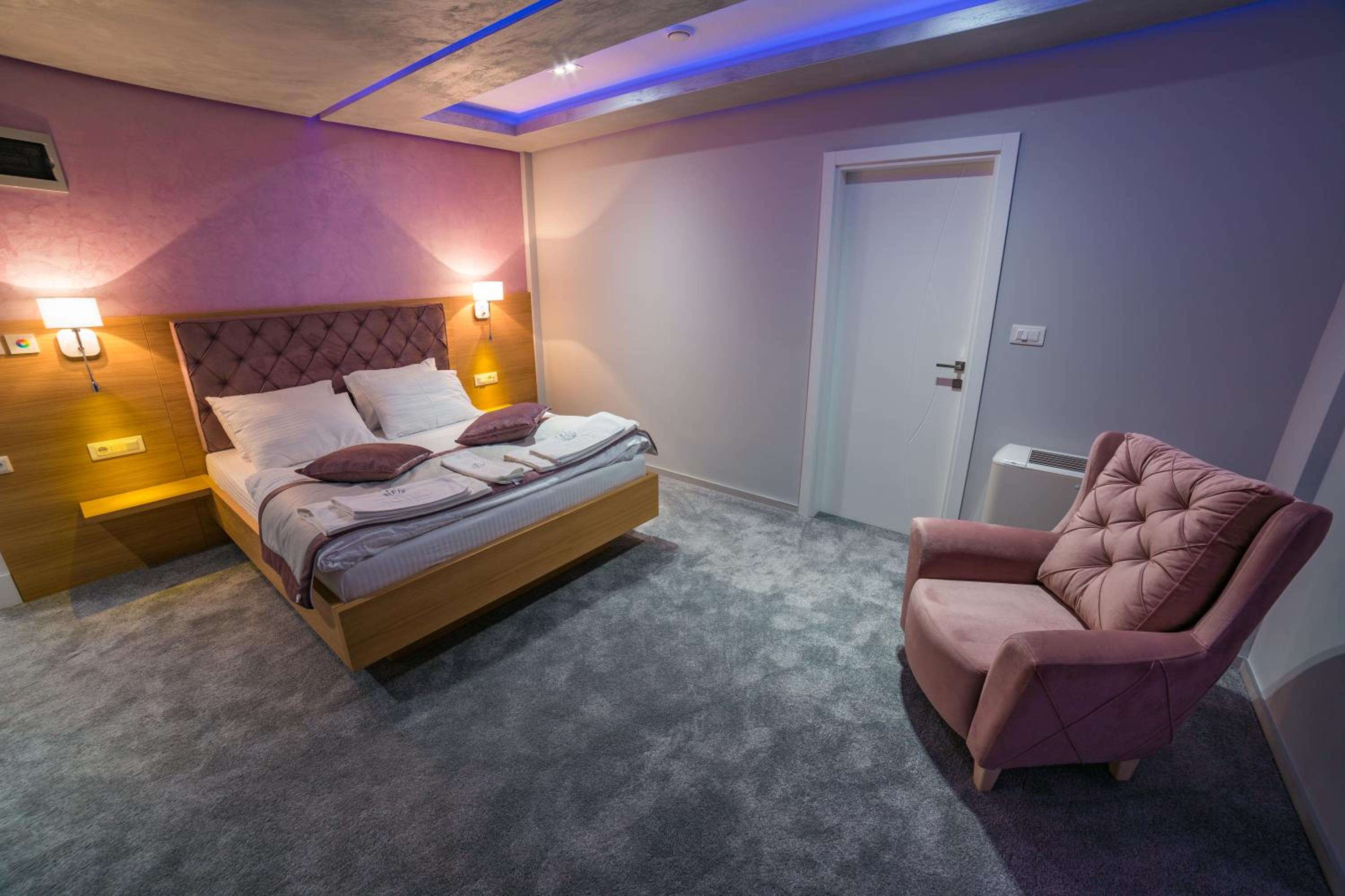 Double Room photo 1