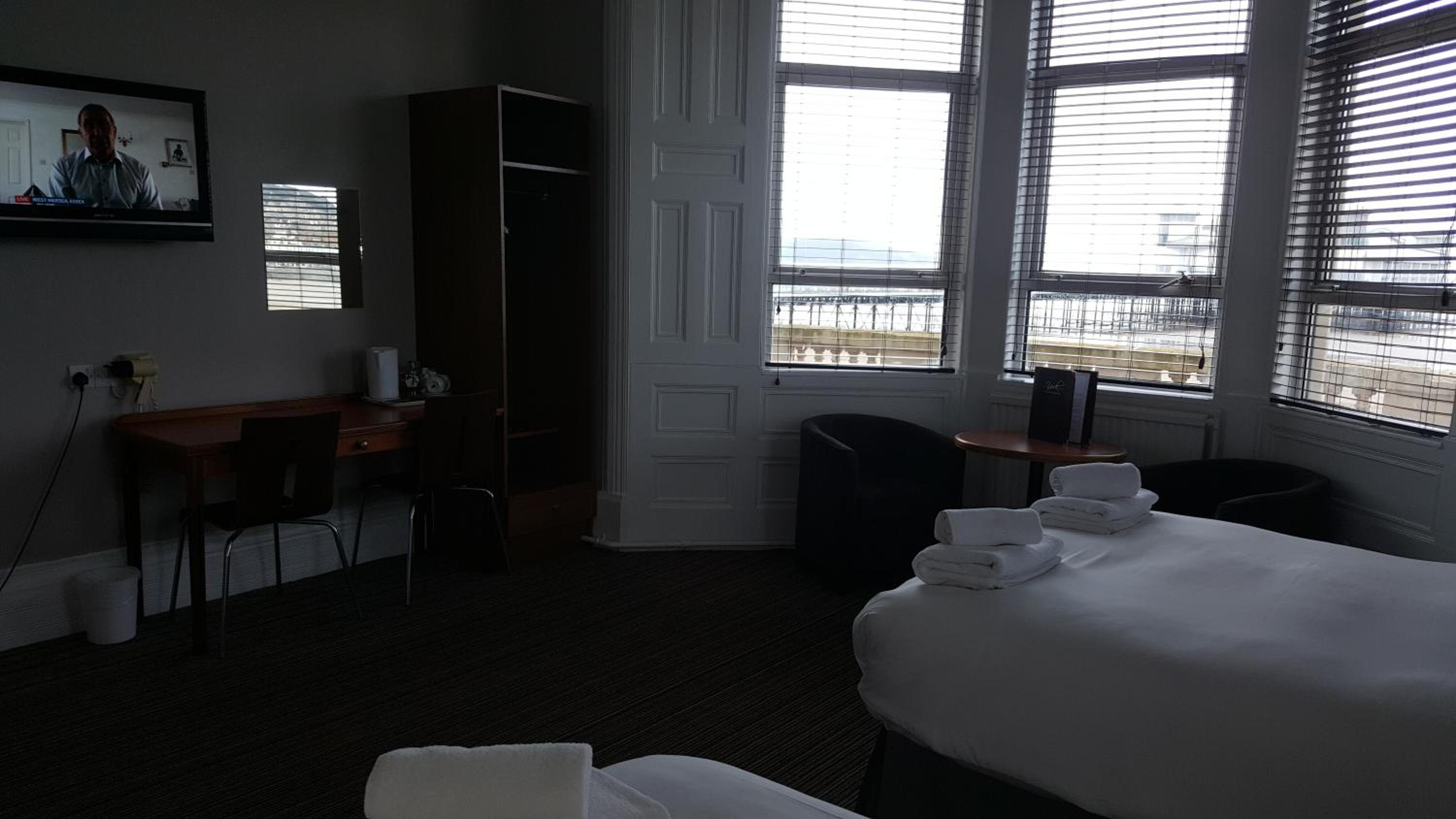 Premier Family Room (2 Adults + 1 Child) photo 1