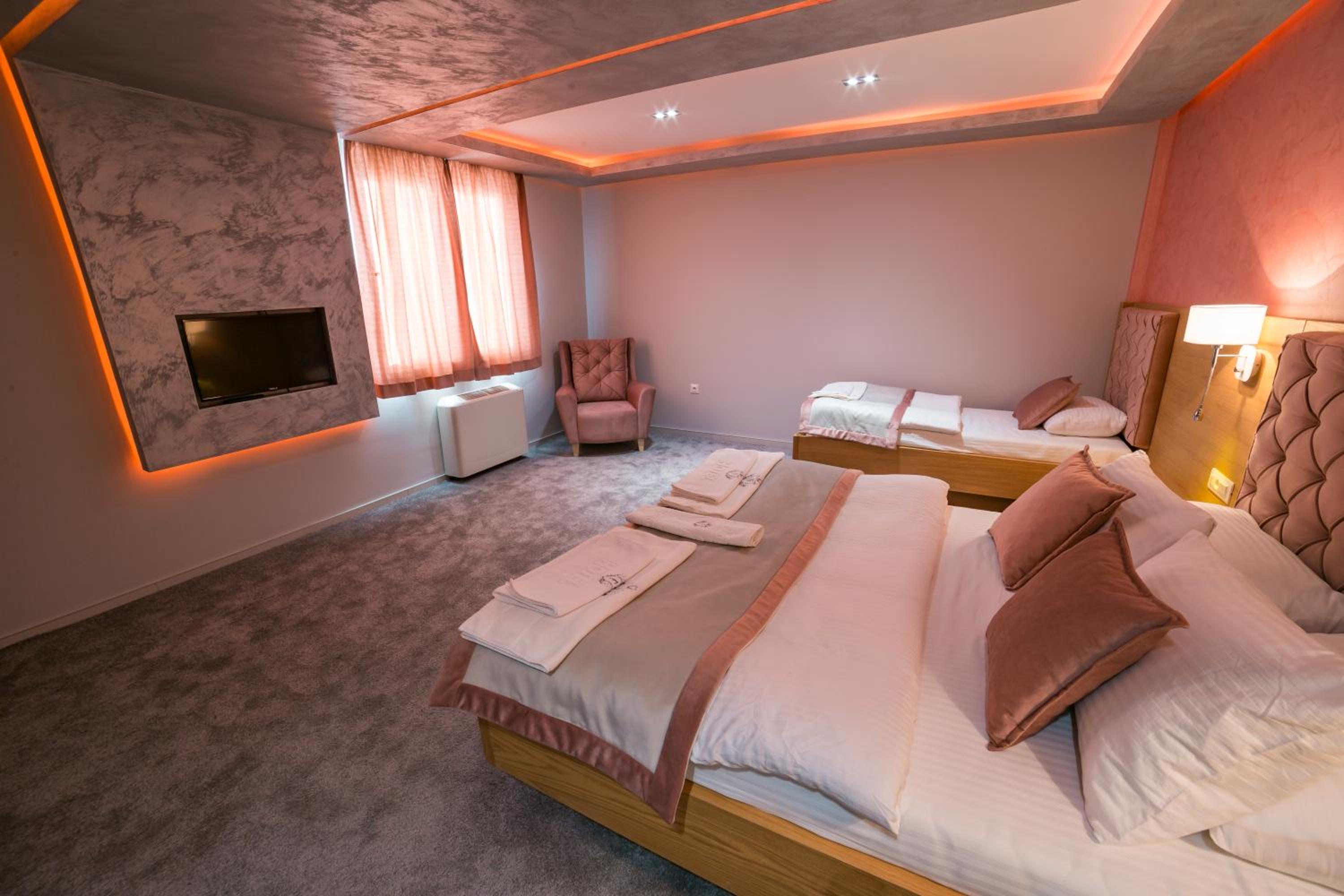 Triple Room photo 1