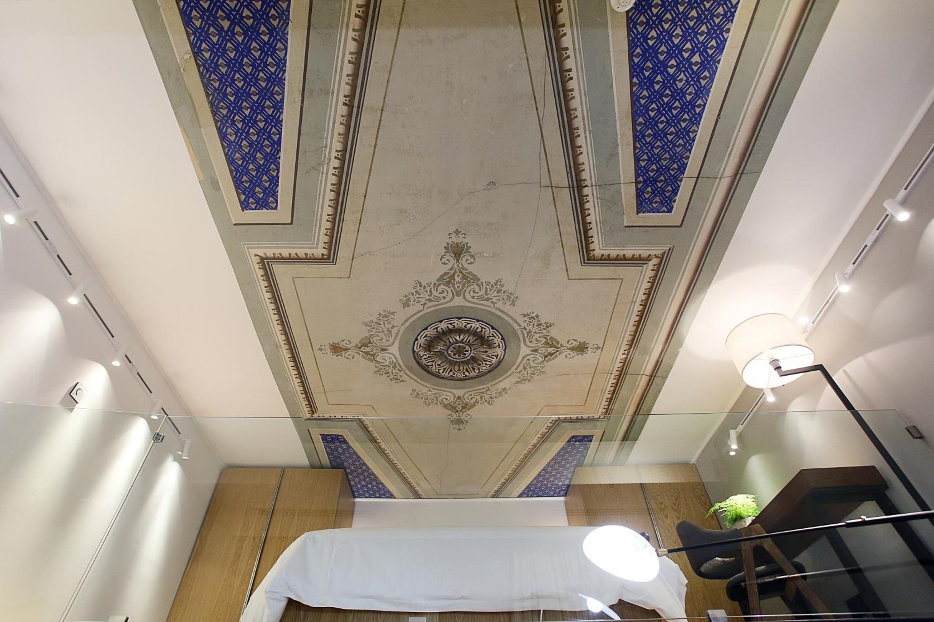 Studio - Split Level - Photo 39