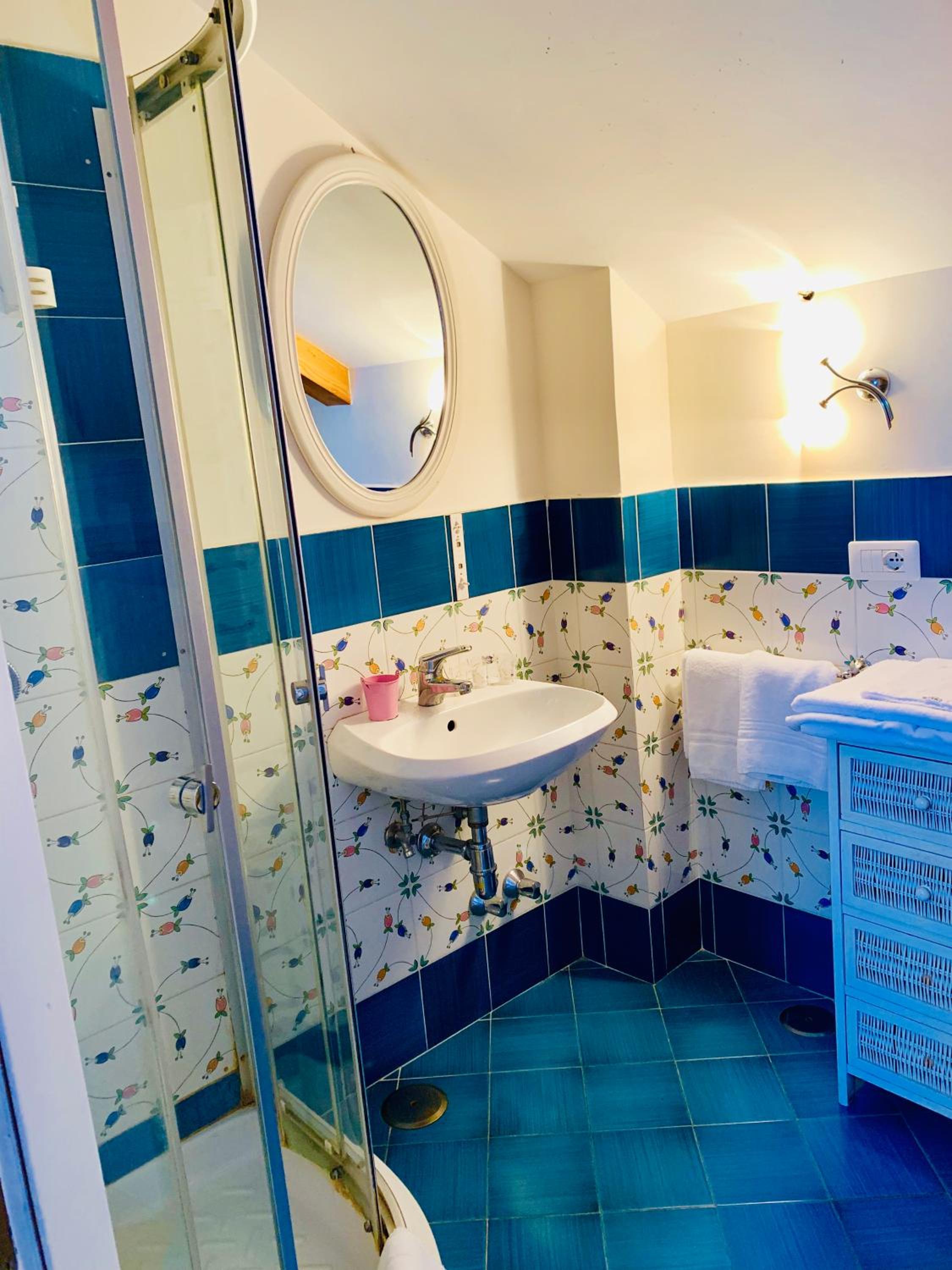 Standard Double Room - Photo 45