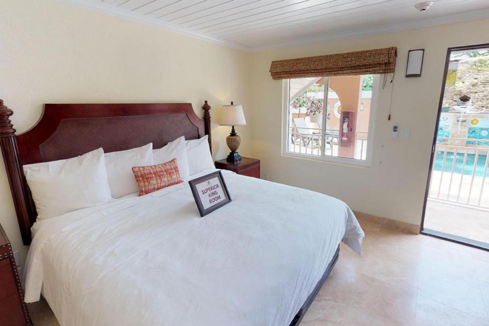 Superior King Room photo 1