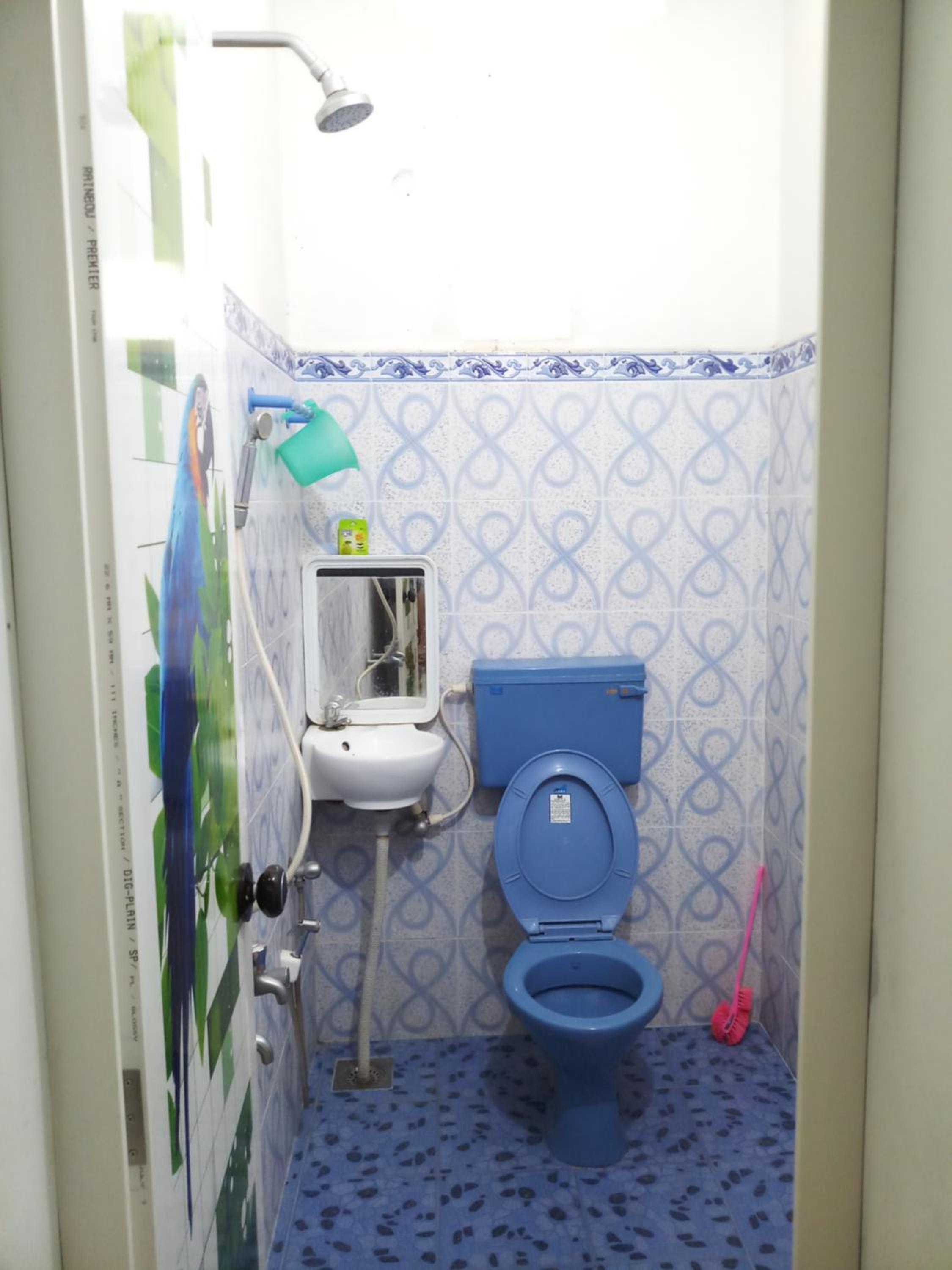 Budget Single Room photo 3