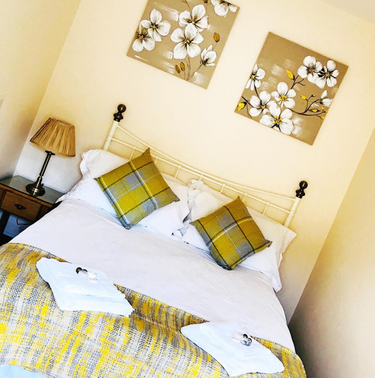 Double Room - Photo 2
