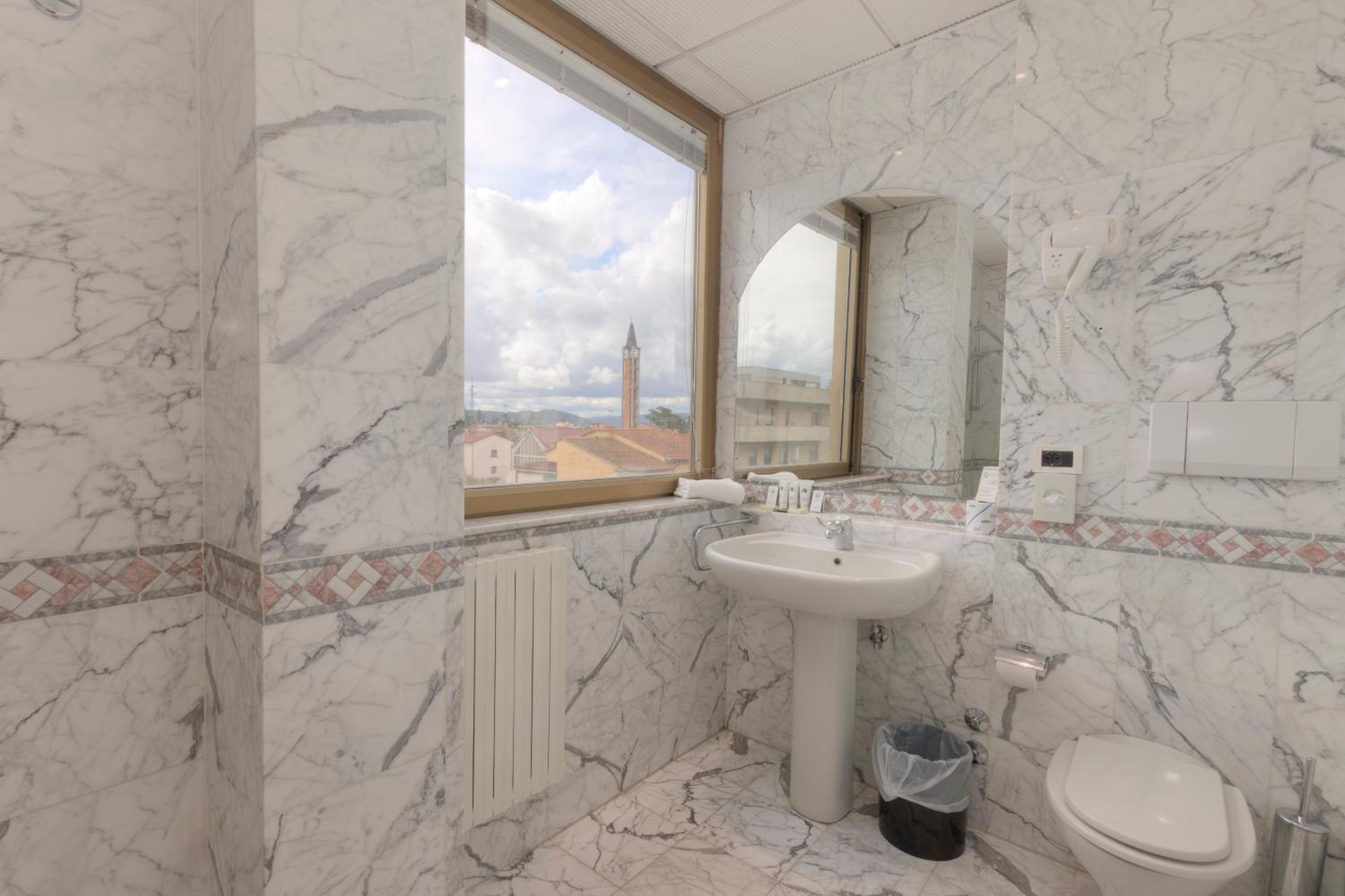 Superior Double Room - Photo 4