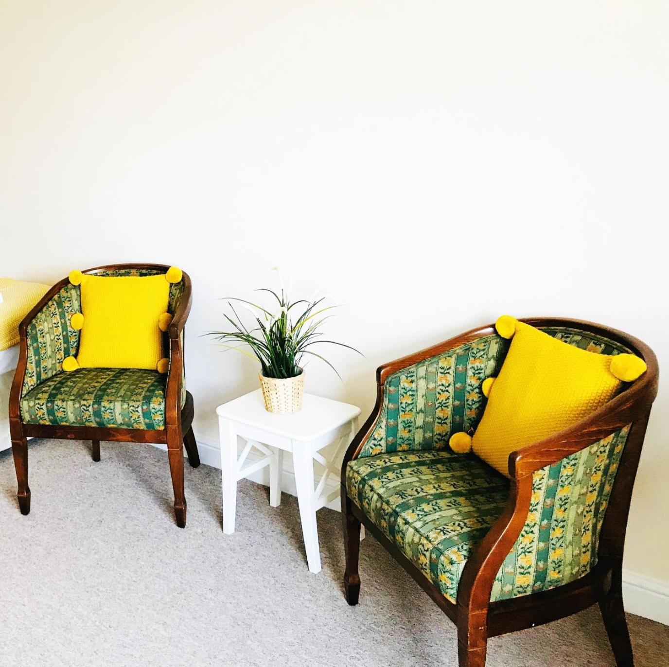 Twin Room - Photo 2