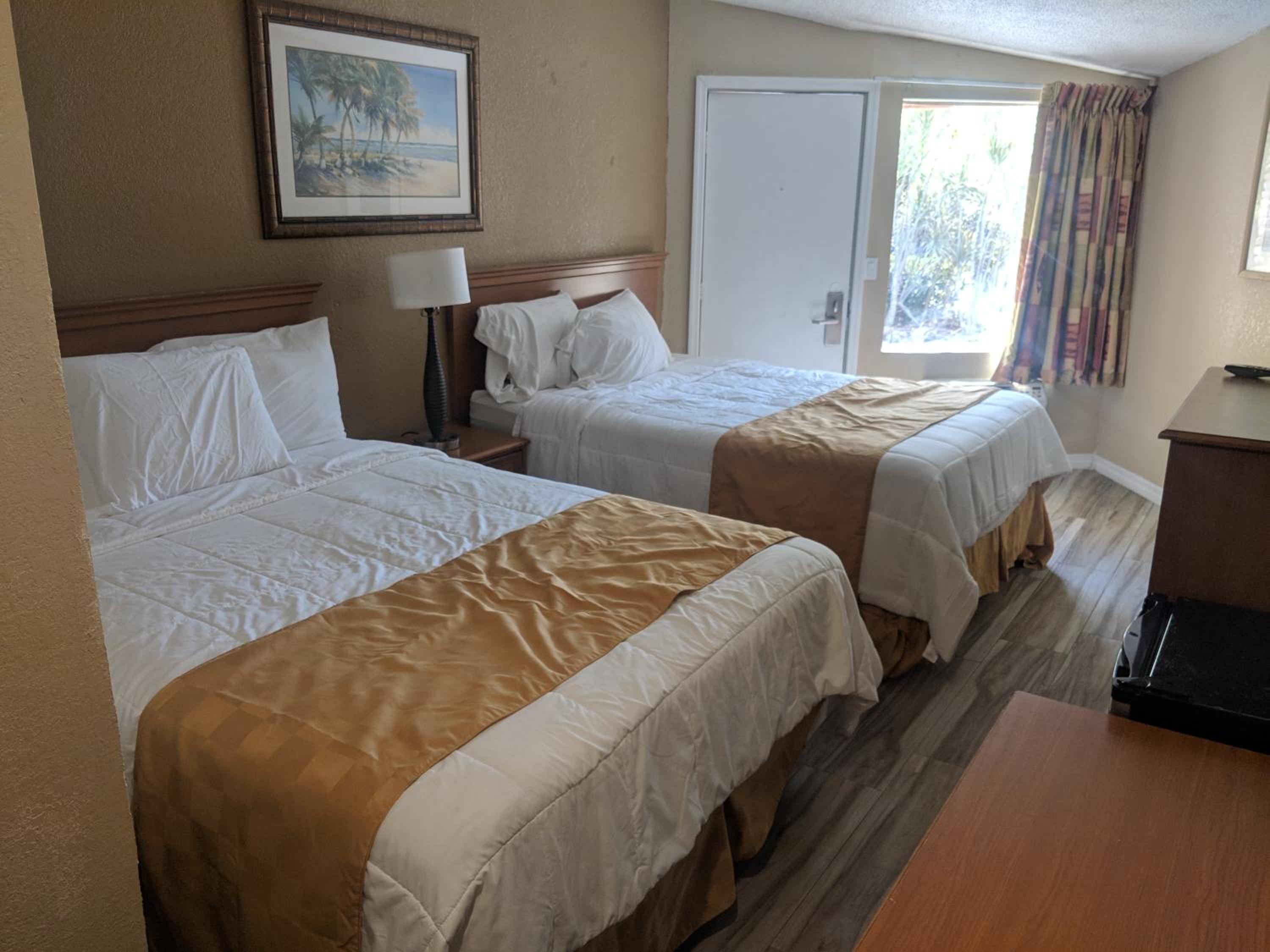 Double Room with Two Double Beds - Non-Smoking photo 1
