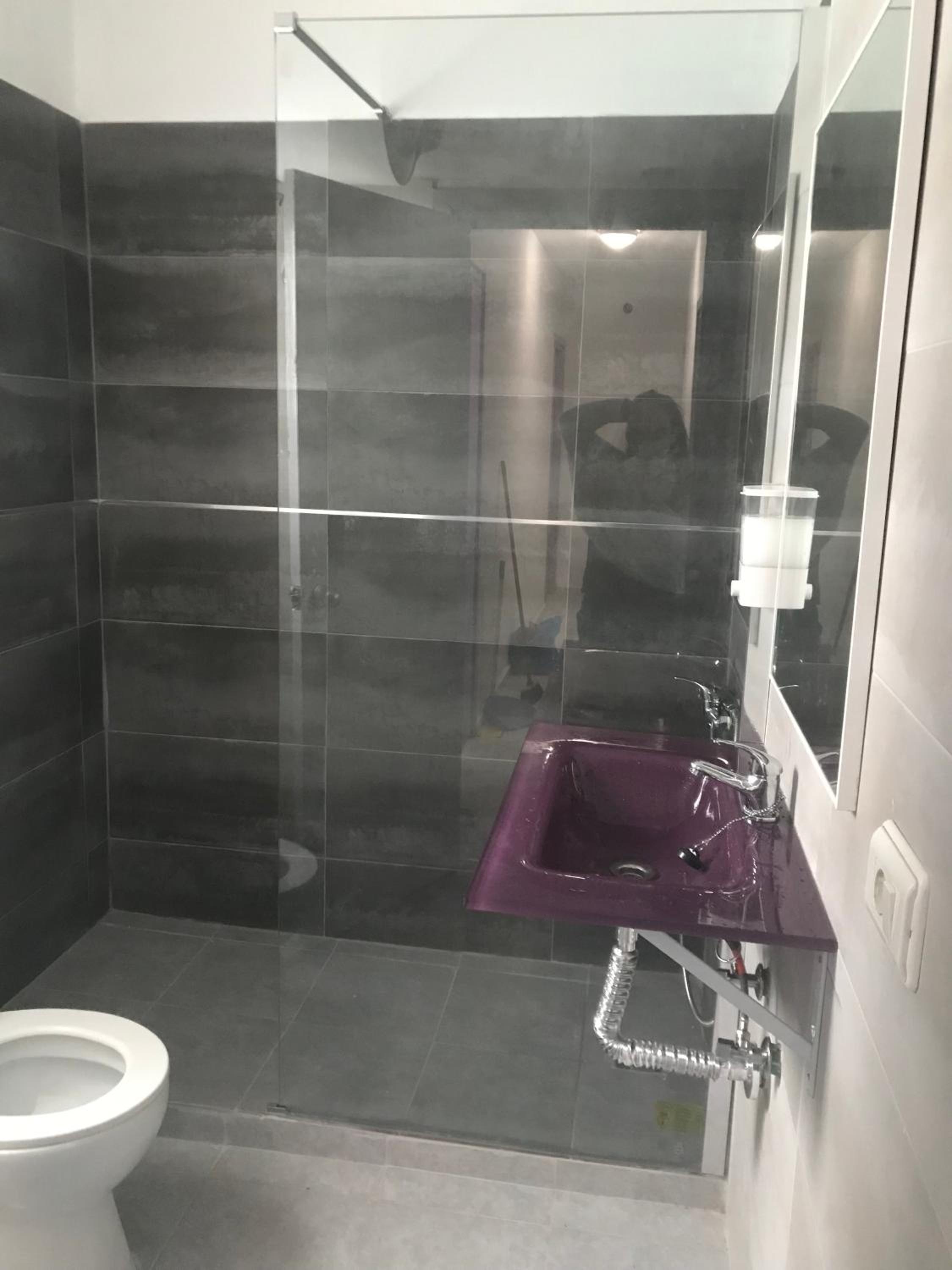 Standard Single Room with Shared Bathroom photo 1